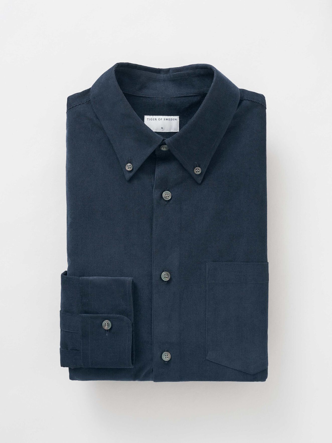 Sankt Hemd in Royal Blue from Tiger of Sweden Sankt Hemd in Royal Blue from Tiger of Sweden