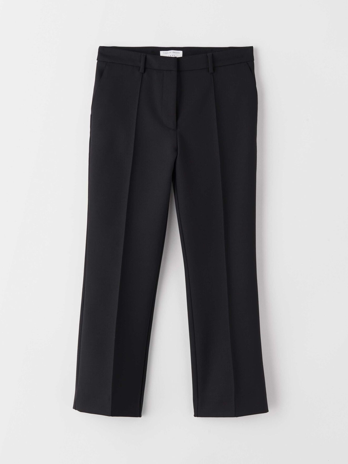 Pantalon Bari W in Black from Tiger of Sweden Pantalon Bari W in Black from Tiger of Sweden