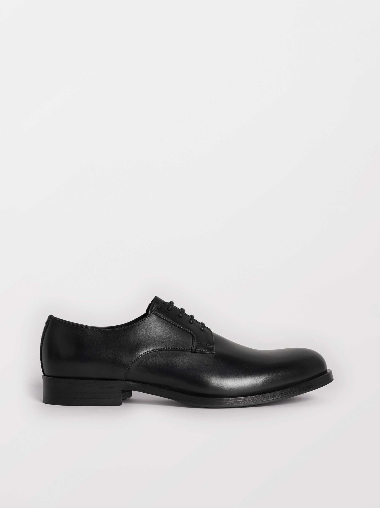 Sennit Shoe - Köp Shoes online