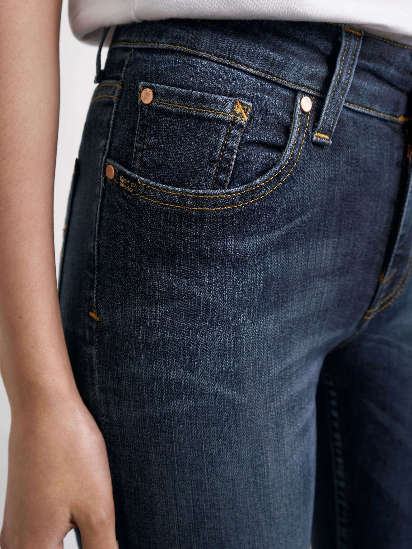 Slight Jeans in Dust blue from Tiger of Sweden Slight Jeans in Dust blue from Tiger of Sweden
