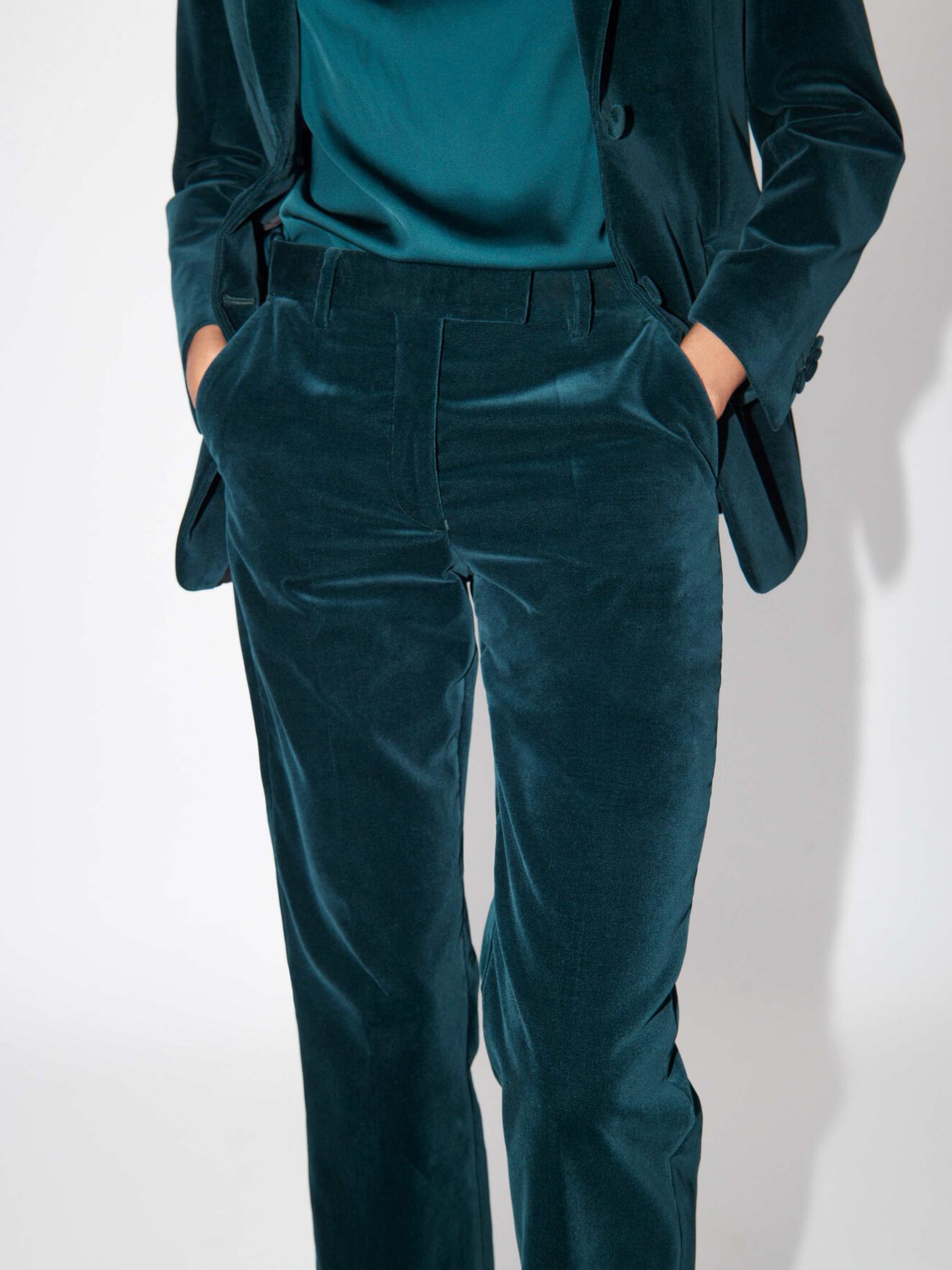 Balea Trousers in Scarab Green from Tiger of Sweden Balea Trousers in Scarab Green from Tiger of Sweden