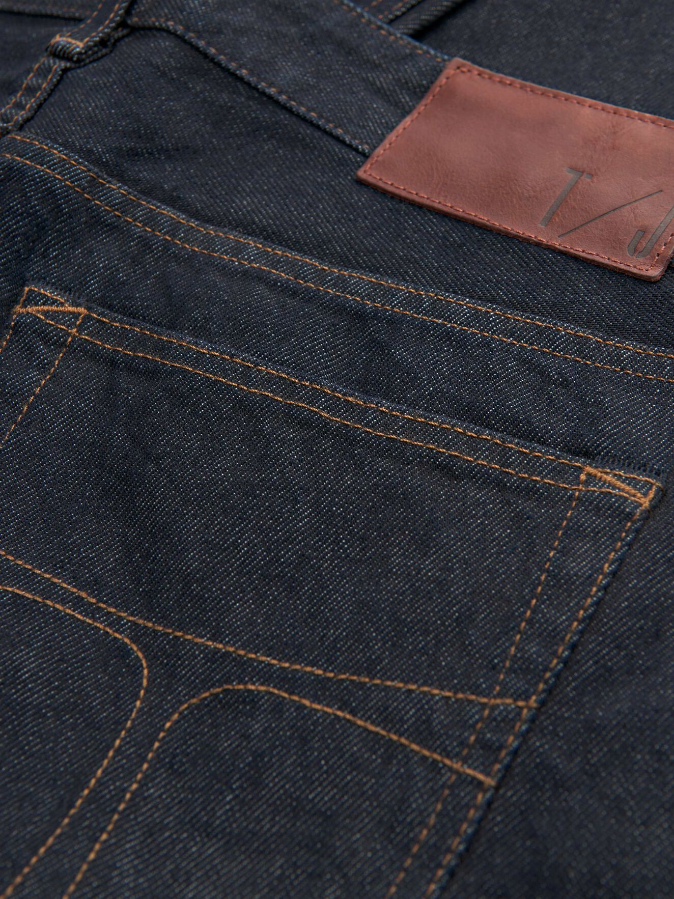 Alex Jeans in Midnight blue from Tiger of Sweden Alex Jeans in Midnight blue from Tiger of Sweden