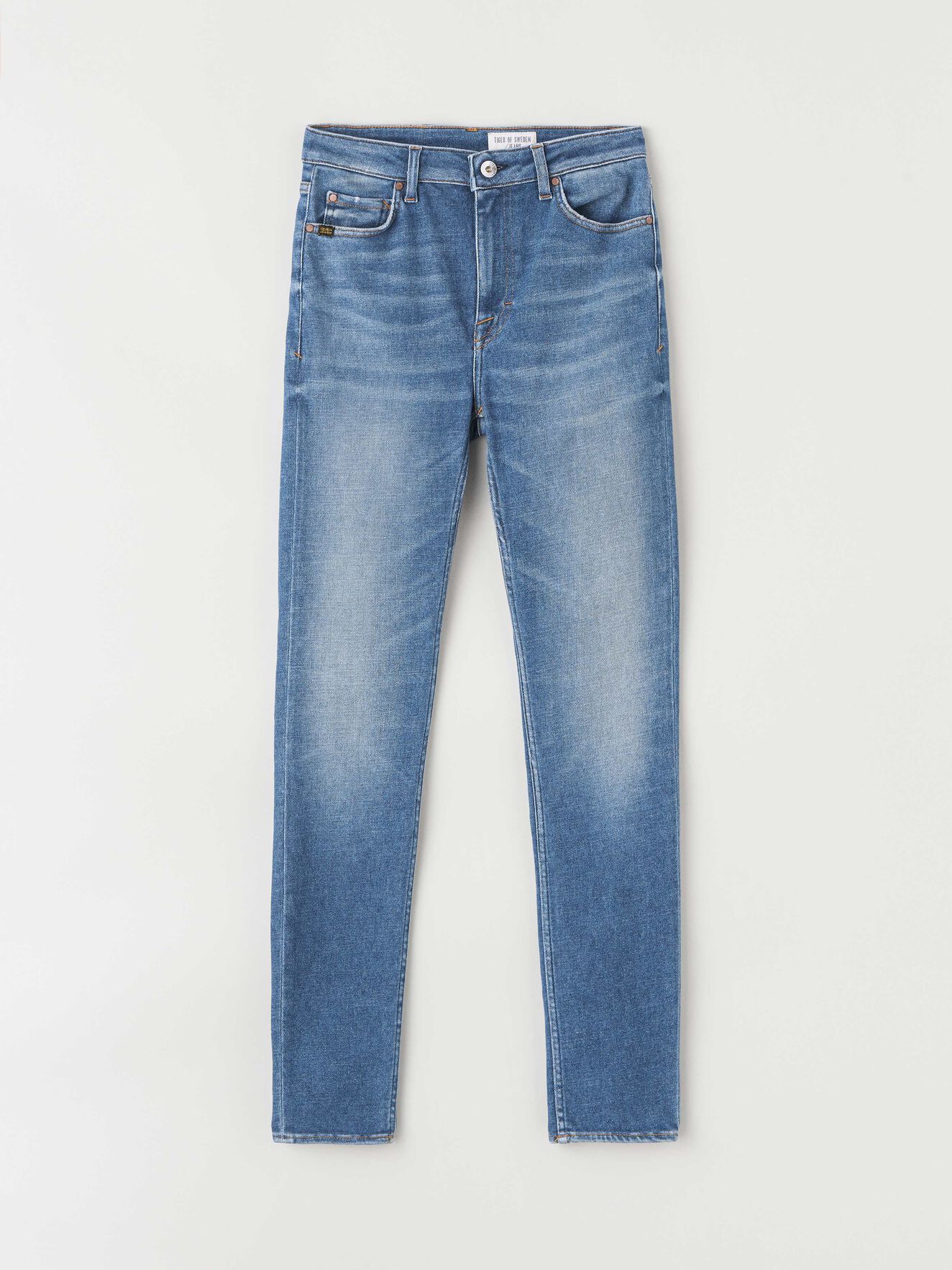 Shelly Jeans in Dust blue from Tiger of Sweden Shelly Jeans in Dust blue from Tiger of Sweden