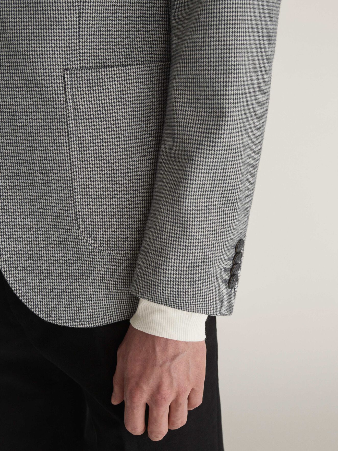 1903 Pa Blazer in Pure white from Tiger of Sweden 1903 Pa Blazer in Pure white from Tiger of Sweden