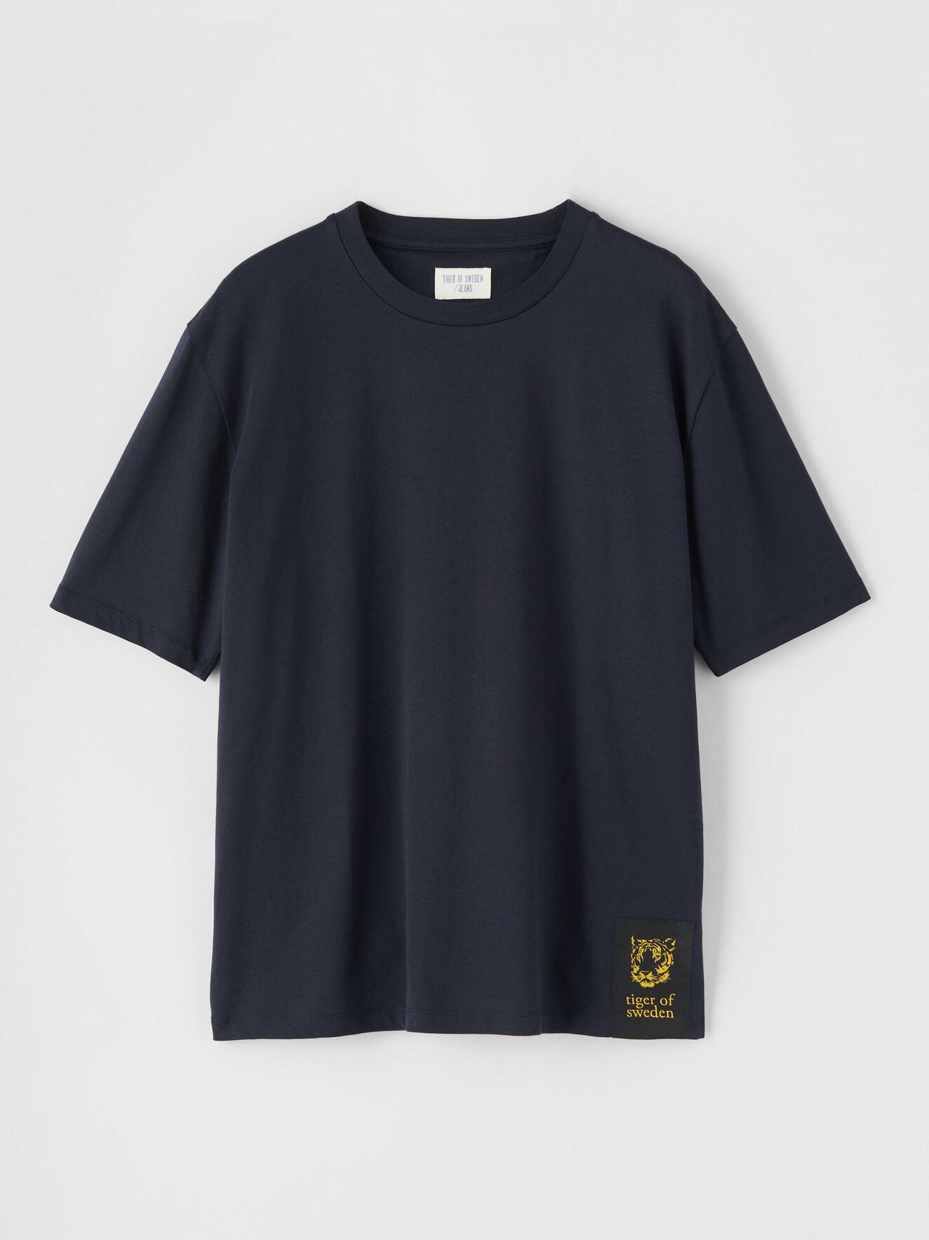 Pro T-Shirt in Deep Well from Tiger of Sweden Pro T-Shirt in Deep Well from Tiger of Sweden