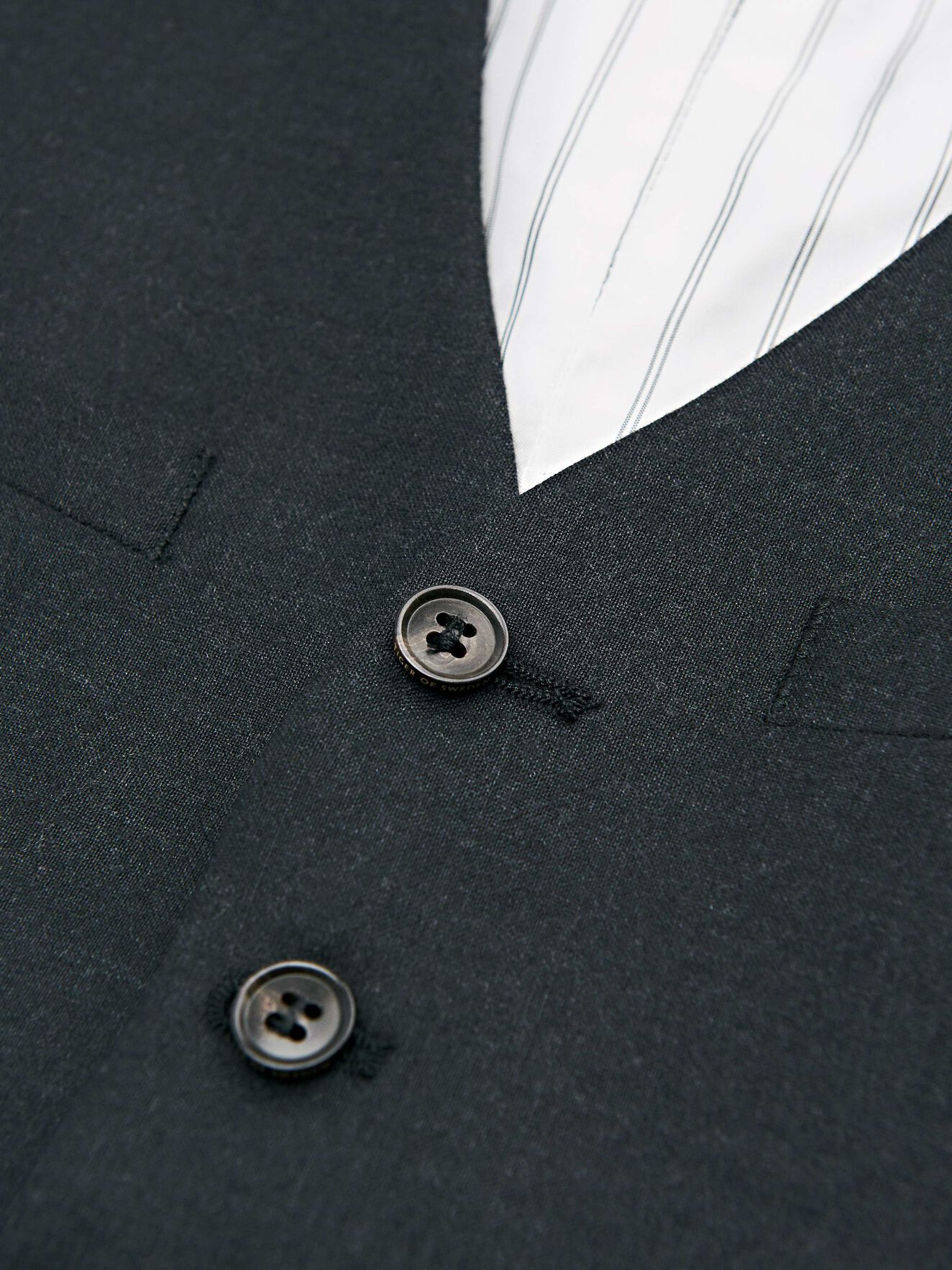 Wolmer Weste in Dark grey Mel from Tiger of Sweden Wolmer Weste in Dark grey Mel from Tiger of Sweden