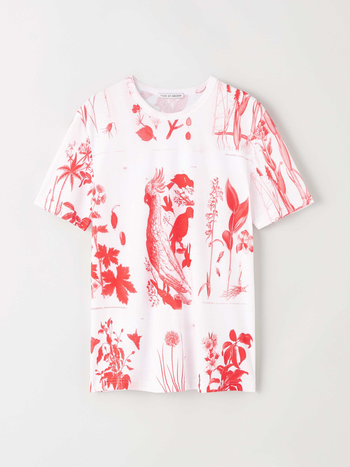 Darian Aop T-shirt in Flame Red from Tiger of Sweden Darian Aop T-shirt in Flame Red from Tiger of Sweden