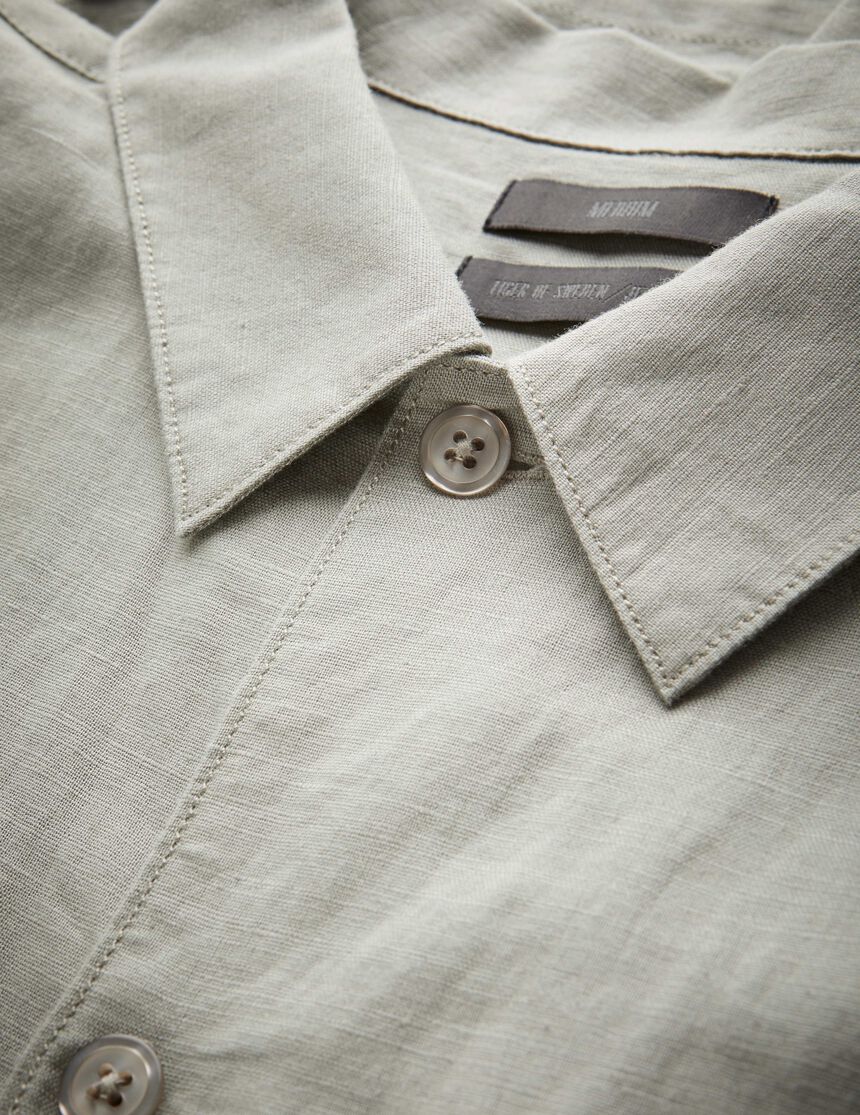 RUSTY SHIRT in Stone from Tiger of Sweden RUSTY SHIRT in Stone from Tiger of Sweden
