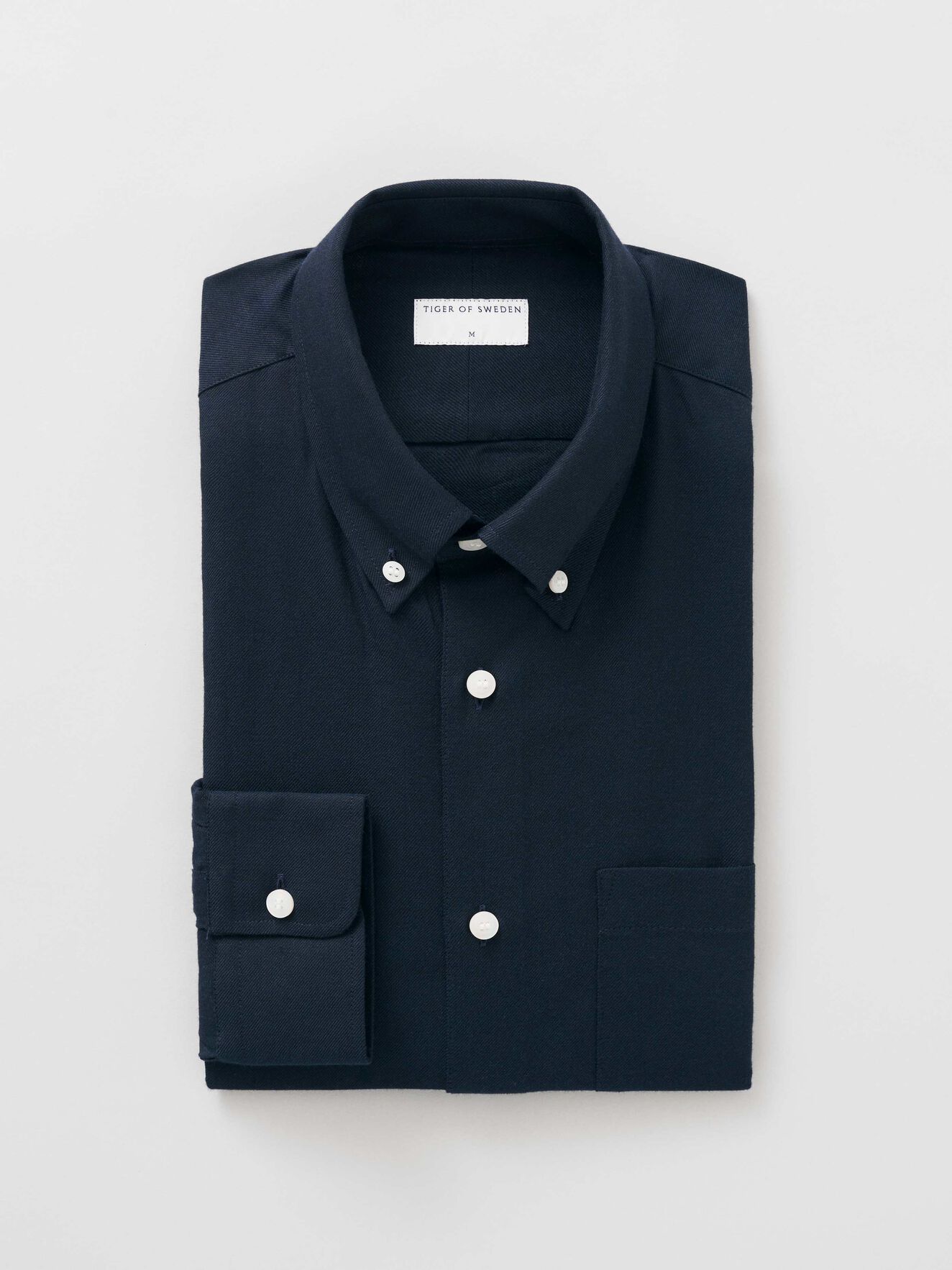 Chemise Sankt in Light Ink from Tiger of Sweden Chemise Sankt in Light Ink from Tiger of Sweden
