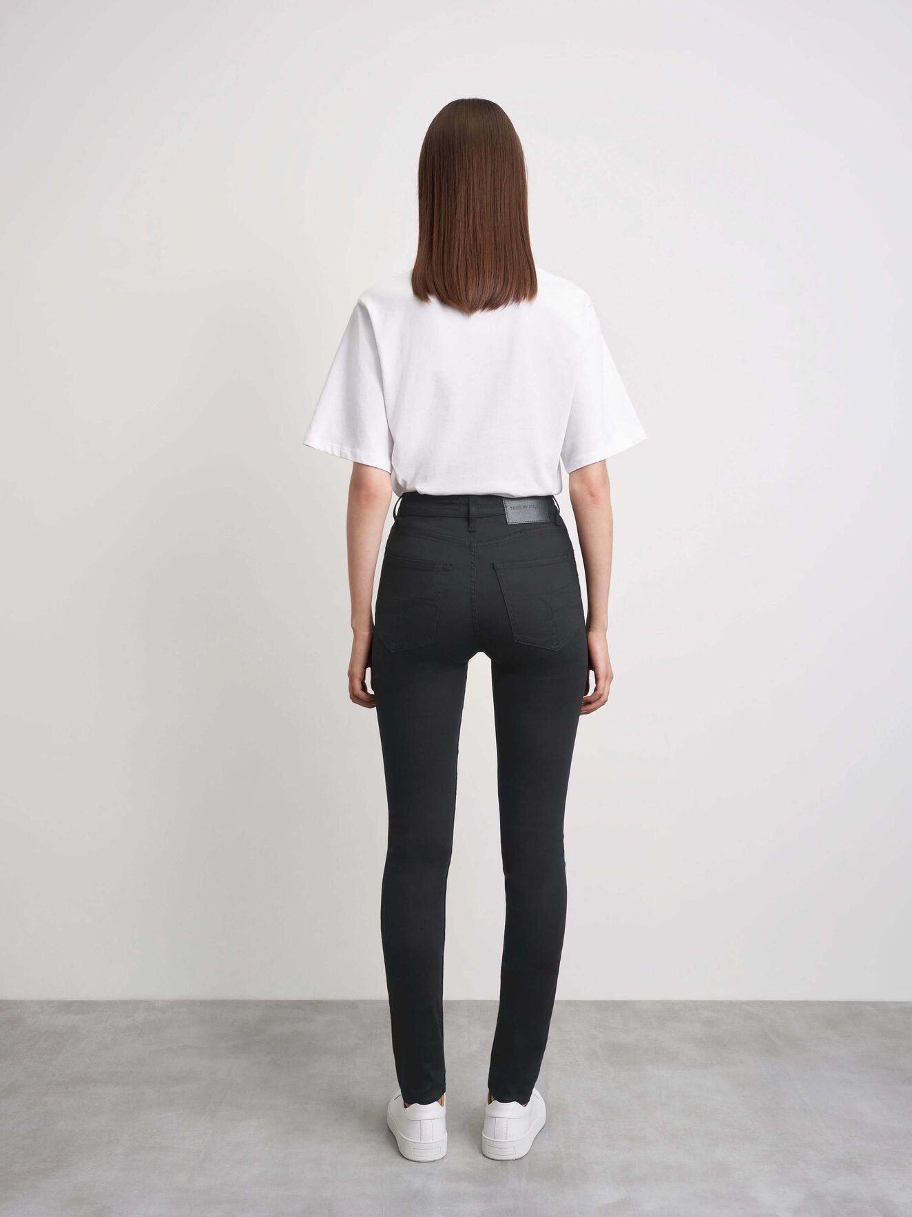 Shelly Jeans in Black from Tiger of Sweden Shelly Jeans in Black from Tiger of Sweden