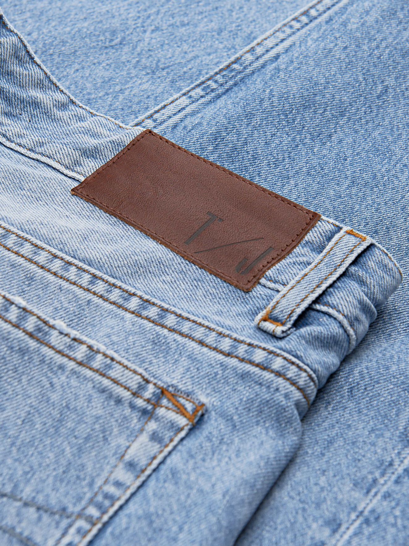 Jud Jeans in Light blue from Tiger of Sweden Jud Jeans in Light blue from Tiger of Sweden