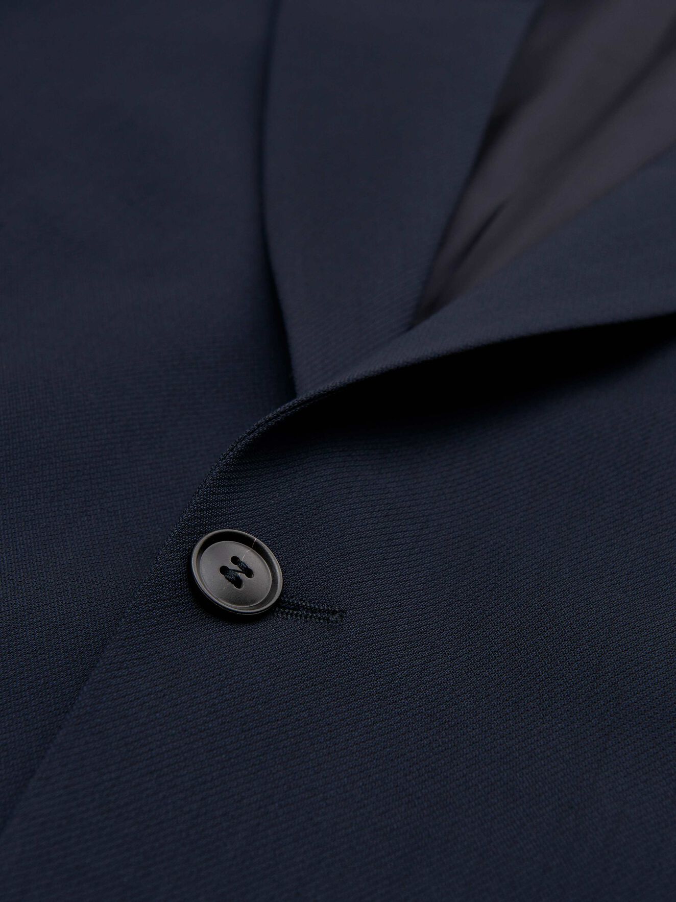 Jamonte Blazer in Midnight blue from Tiger of Sweden Jamonte Blazer in Midnight blue from Tiger of Sweden