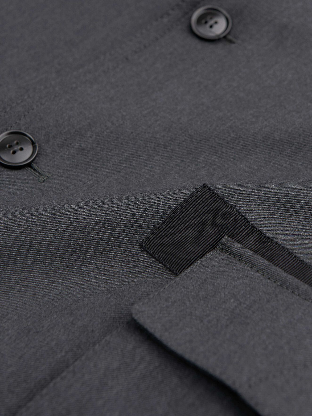 Jedd Ow Blazer in Dark grey Mel from Tiger of Sweden Jedd Ow Blazer in Dark grey Mel from Tiger of Sweden