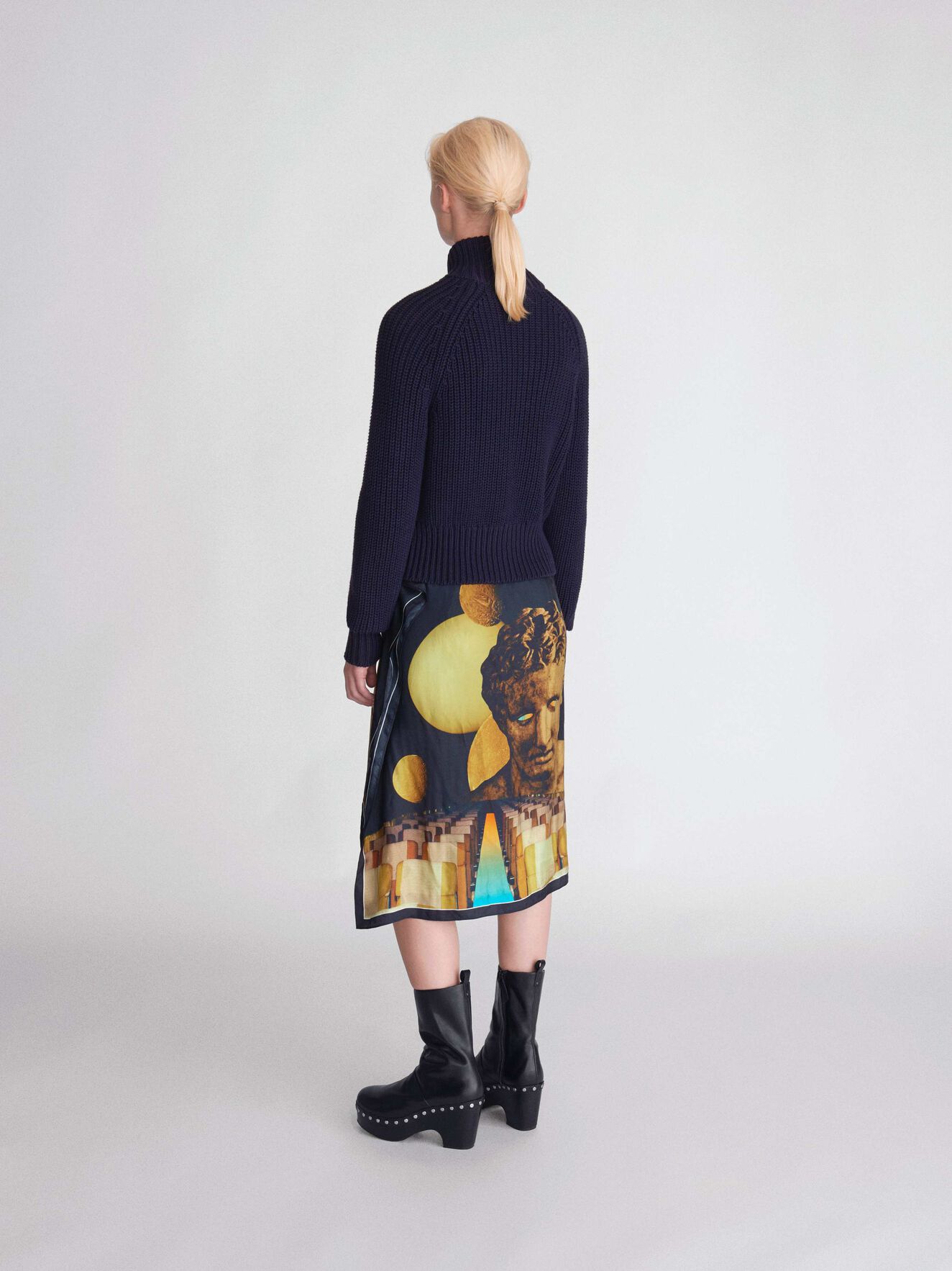 Cabalia Cardigan in Blue from Tiger of Sweden Cabalia Cardigan in Blue from Tiger of Sweden