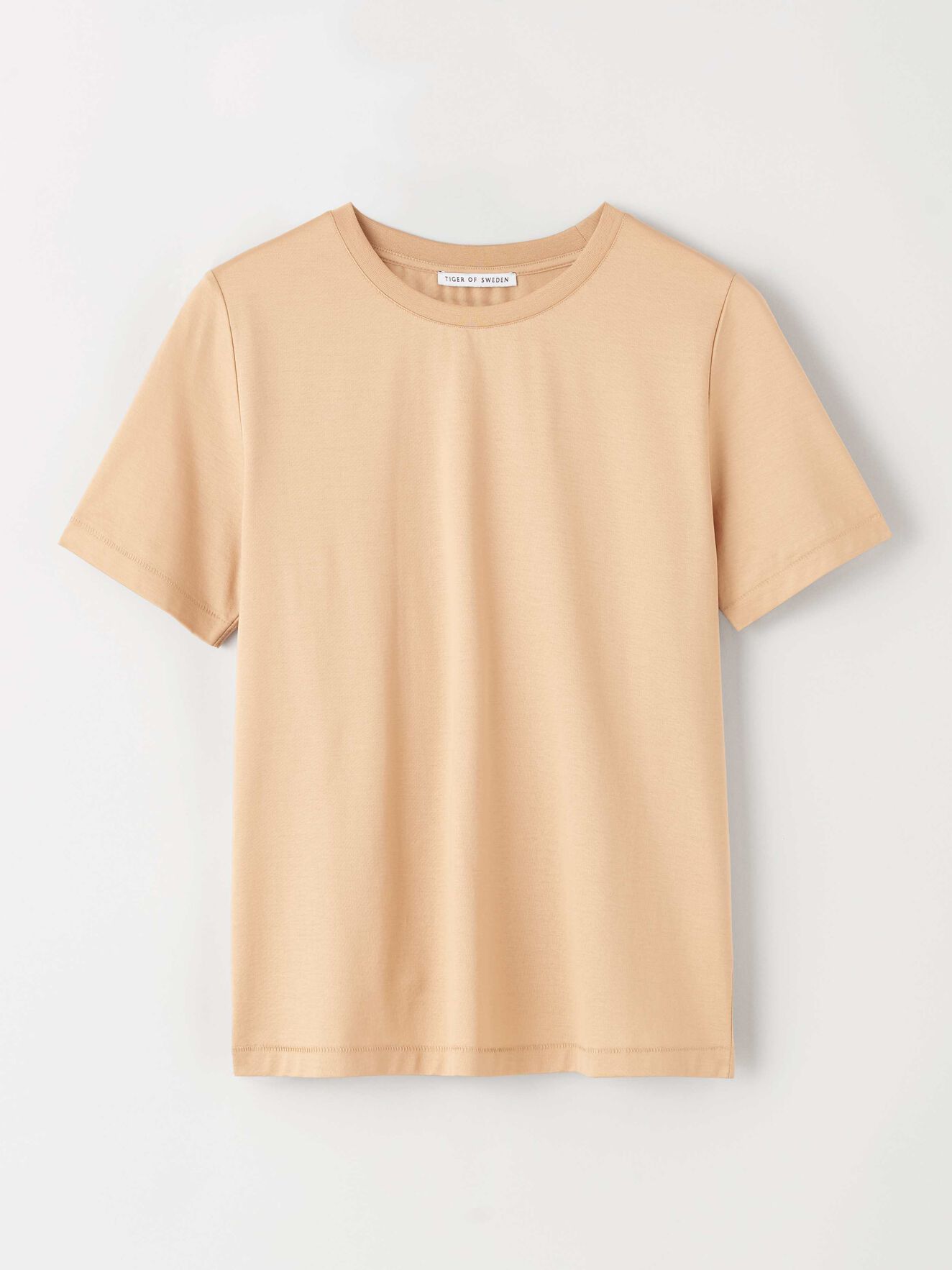 Deiro T-shirt in Apple Cinnamon from Tiger of Sweden Deiro T-shirt in Apple Cinnamon from Tiger of Sweden