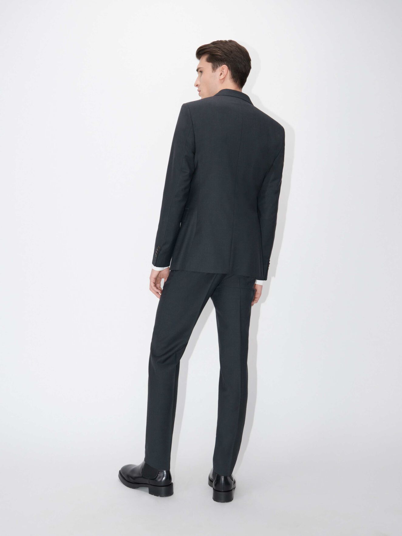 Todd Trousers in Dark grey Mel from Tiger of Sweden Todd Trousers in Dark grey Mel from Tiger of Sweden