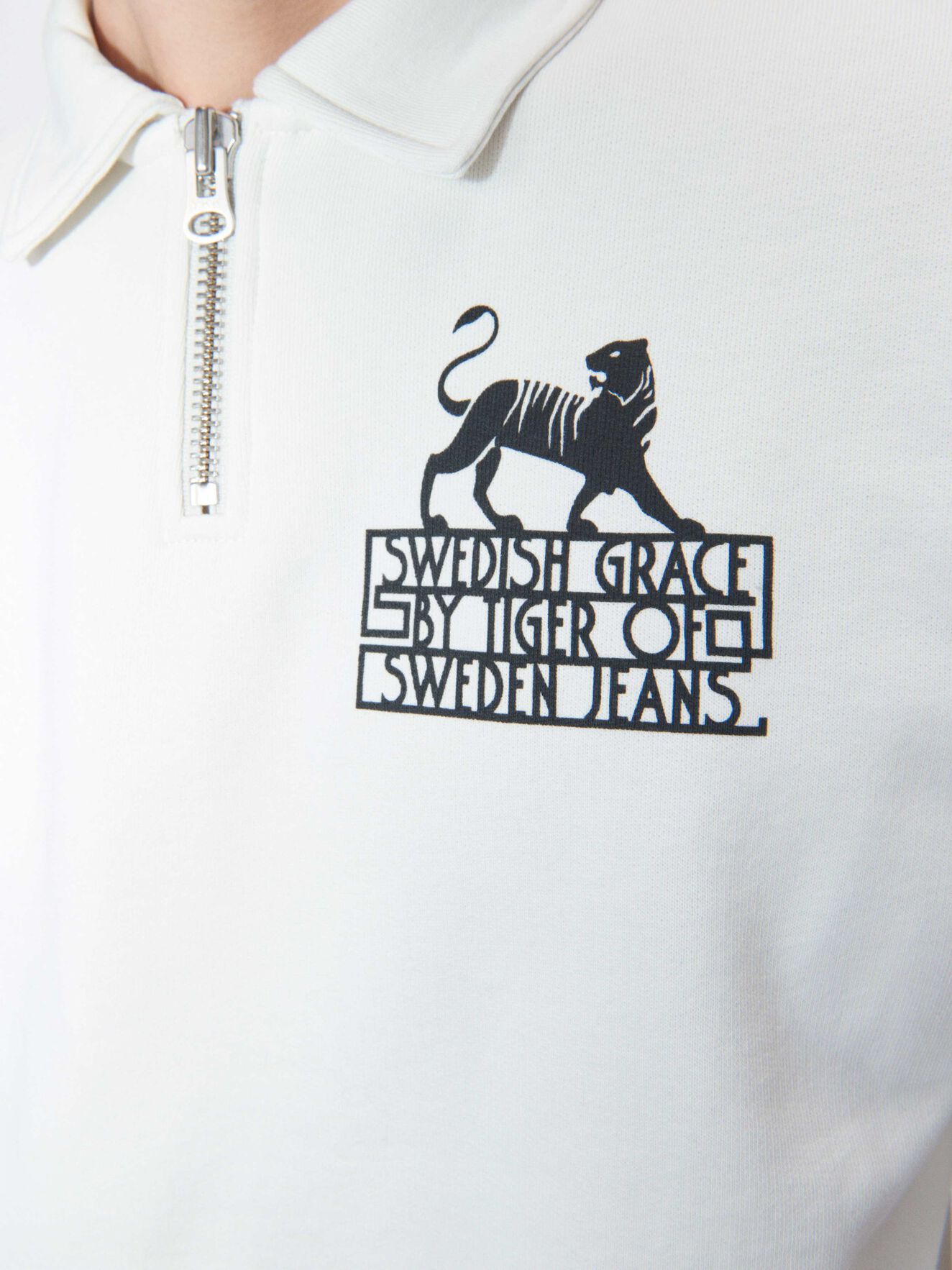 Ocean Sweatshirt in White Light from Tiger of Sweden Ocean Sweatshirt in White Light from Tiger of Sweden