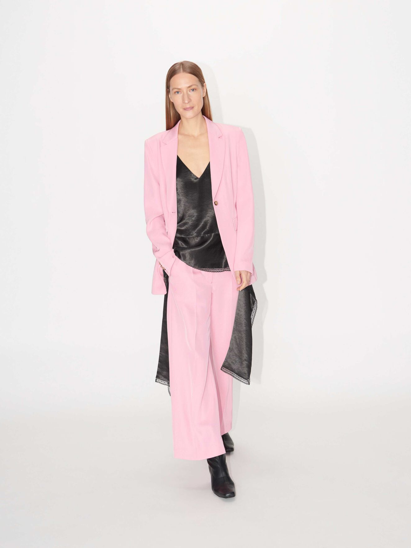 Narina Suit in from Tiger of Sweden Narina Suit in from Tiger of Sweden
