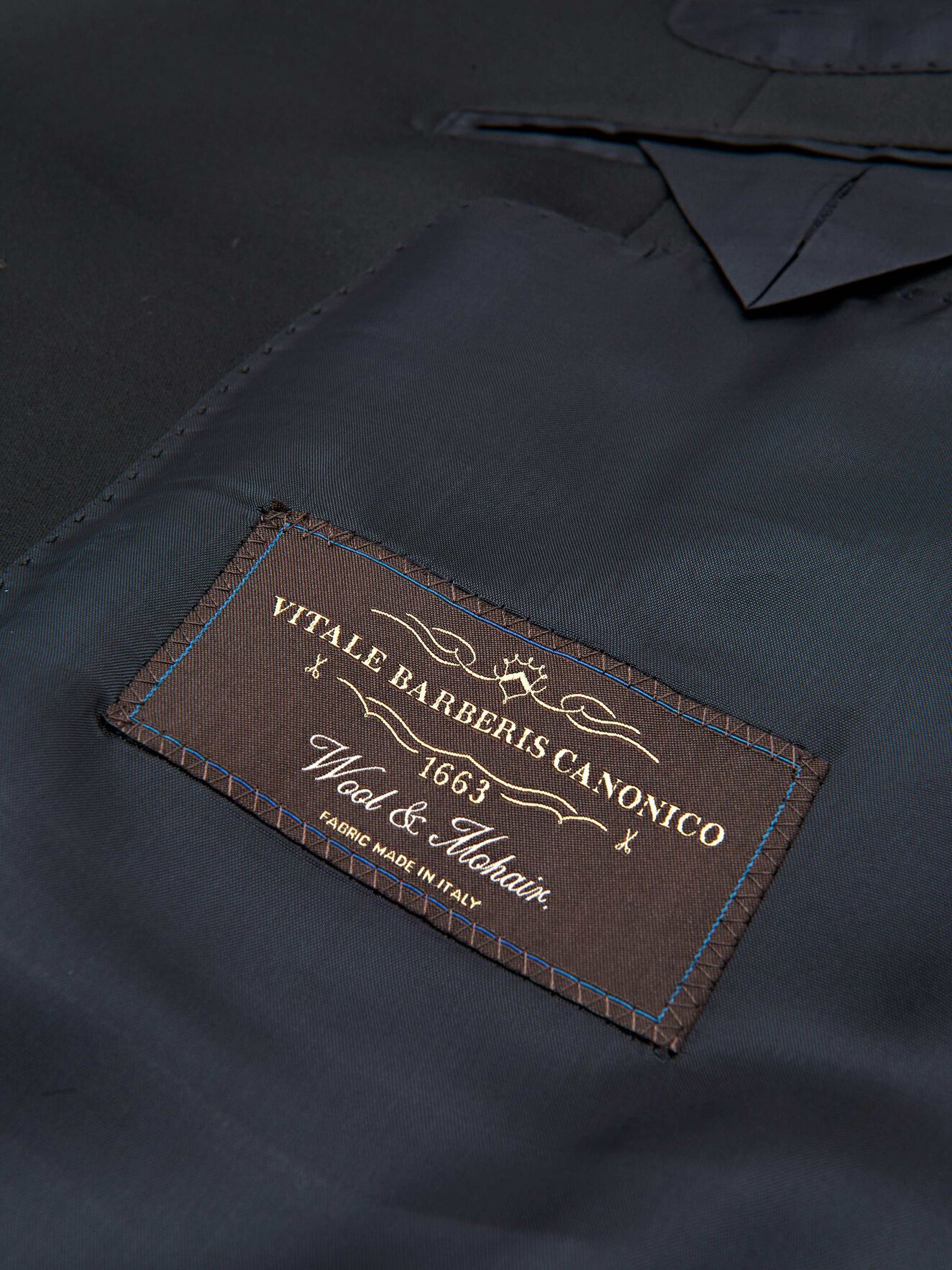1903 Tux Blazer in Midnight blue from Tiger of Sweden 1903 Tux Blazer in Midnight blue from Tiger of Sweden