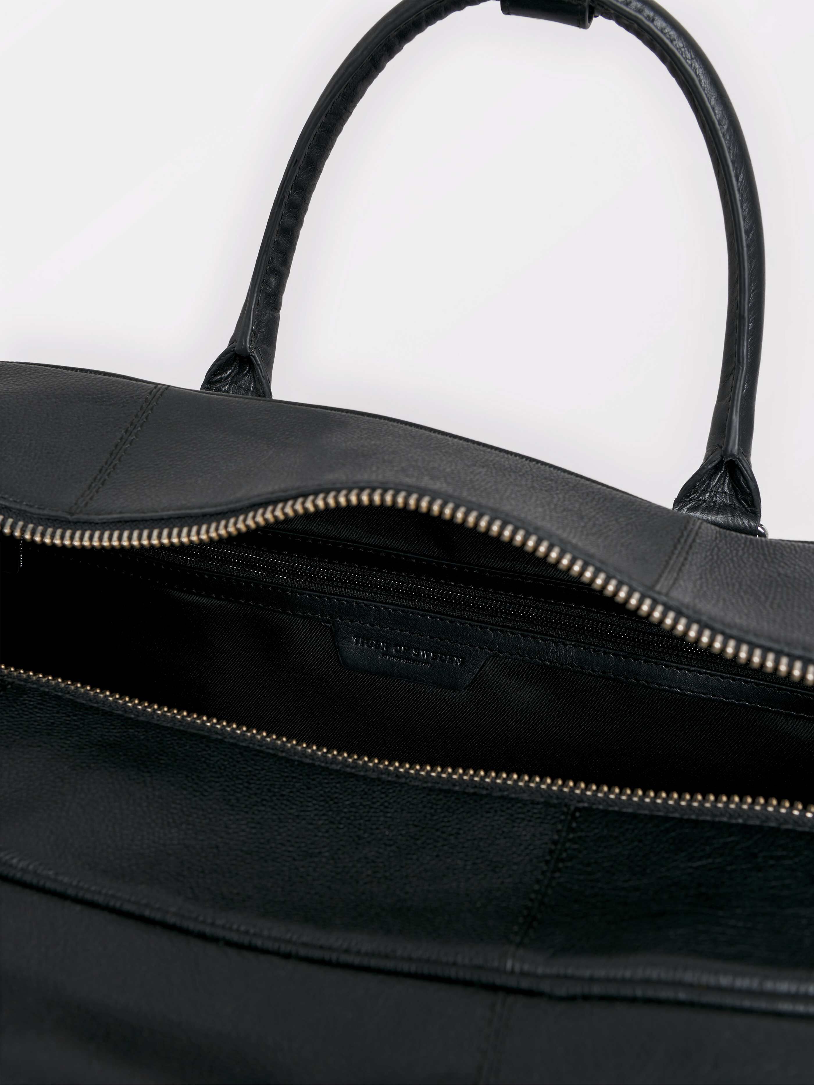 White Tiger Weekender Bag