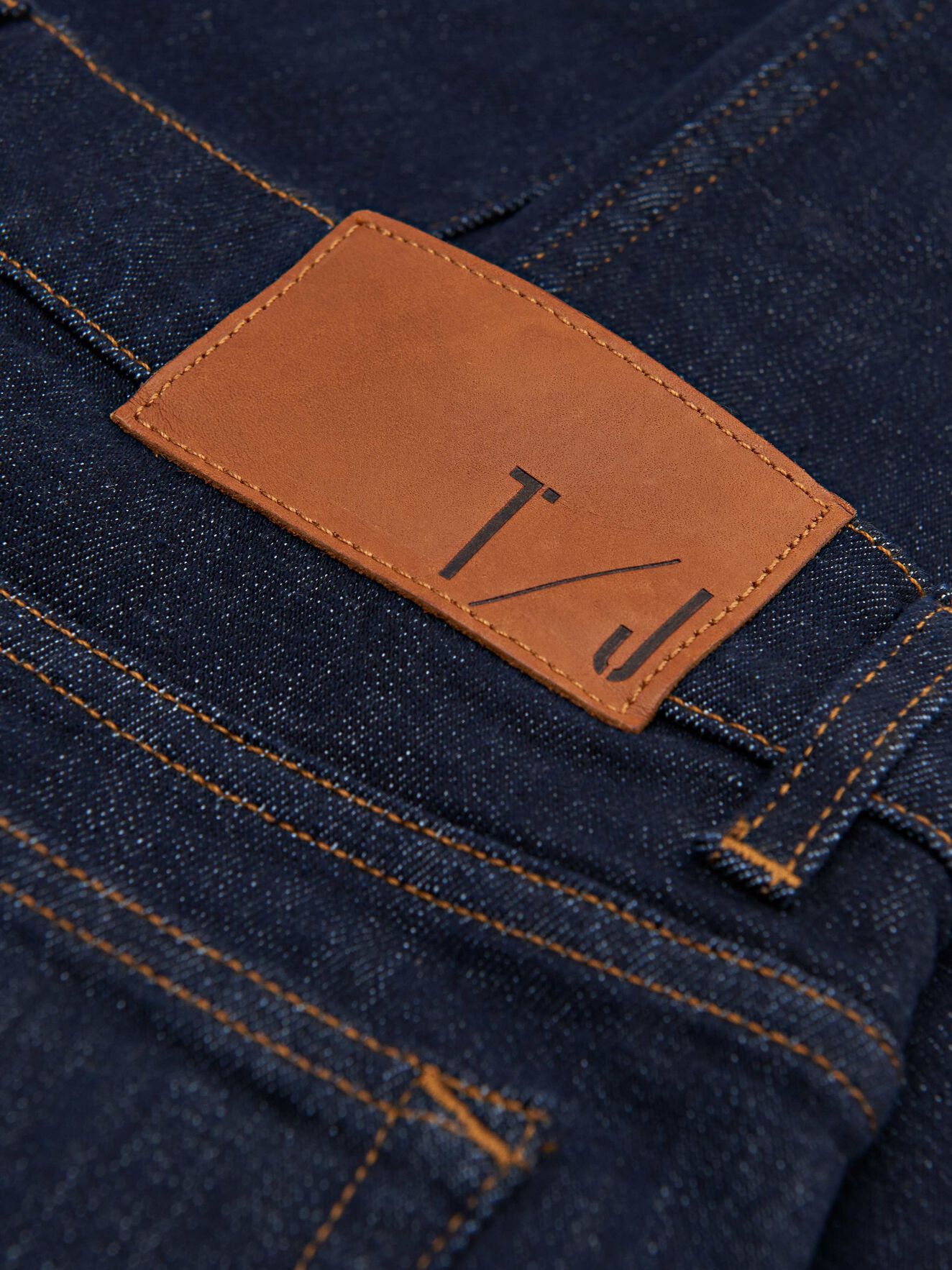 Evolve Jeans in Midnight blue from Tiger of Sweden Evolve Jeans in Midnight blue from Tiger of Sweden