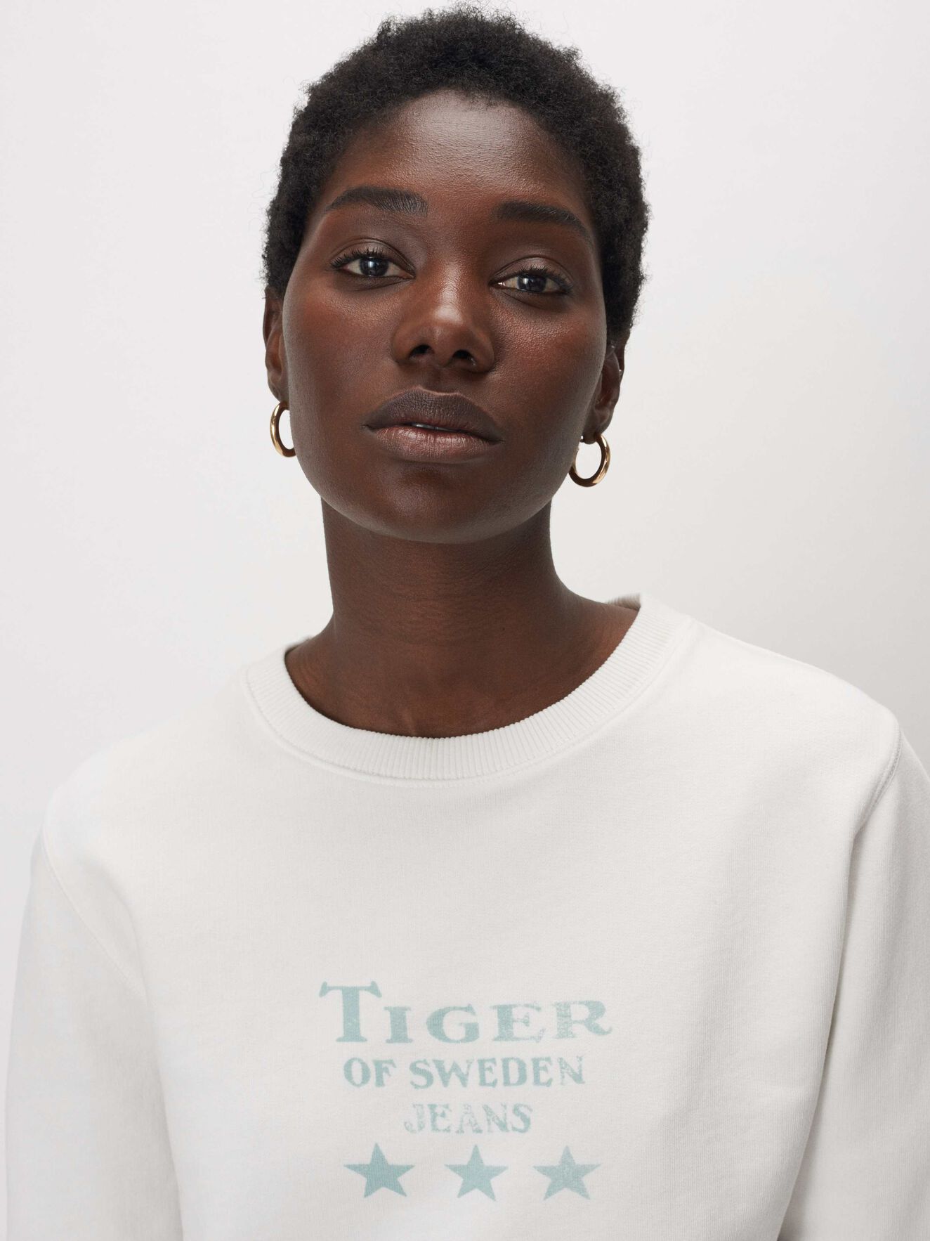 Roya Sweatshirt in Birch Bark from Tiger of Sweden Roya Sweatshirt in Birch Bark from Tiger of Sweden