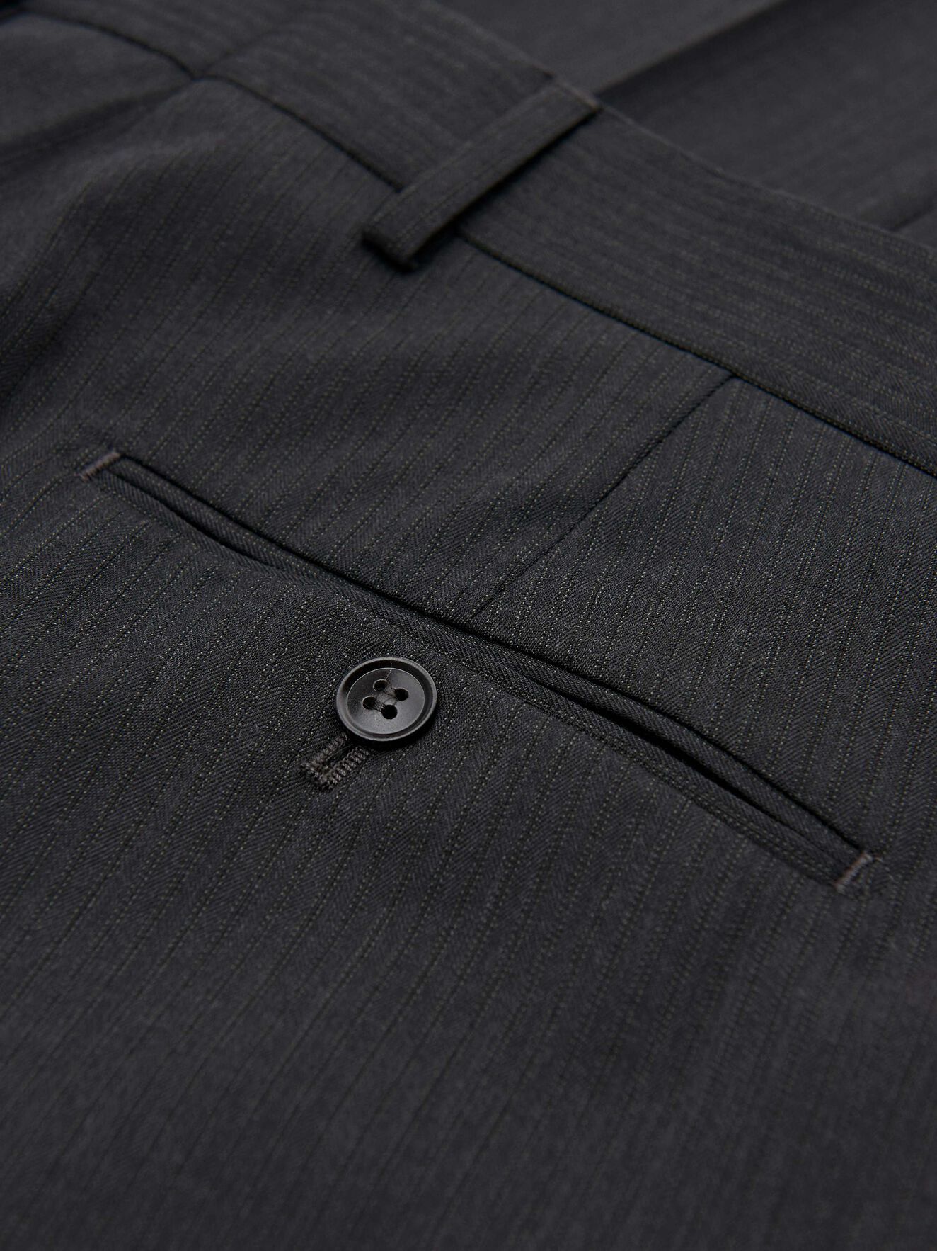 Tordon Trousers in Dark grey Mel from Tiger of Sweden Tordon Trousers in Dark grey Mel from Tiger of Sweden