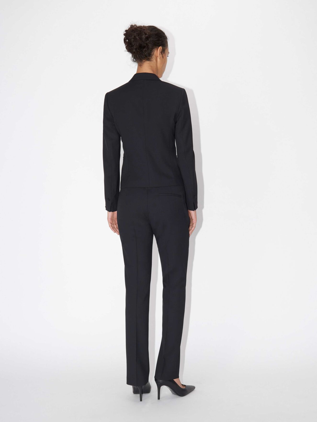 Kana Blazer in Night Black from Tiger of Sweden Kana Blazer in Night Black from Tiger of Sweden