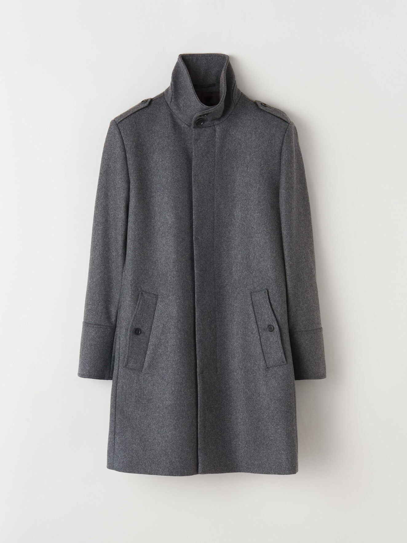 Cunning Coat in Black/grey melange from Tiger of Sweden Cunning Coat in Black/grey melange from Tiger of Sweden