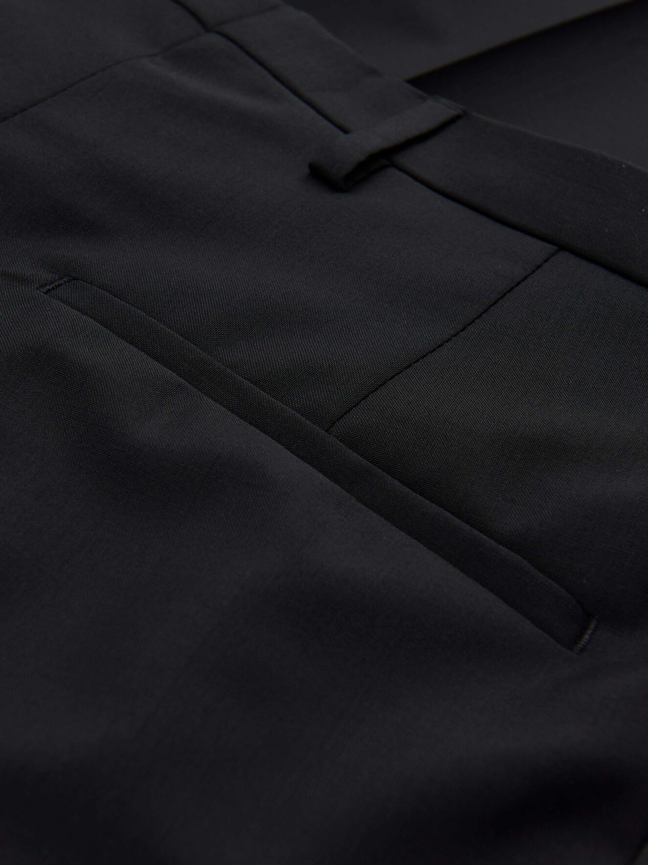 Thulin Trousers in Black from Tiger of Sweden Thulin Trousers in Black from Tiger of Sweden