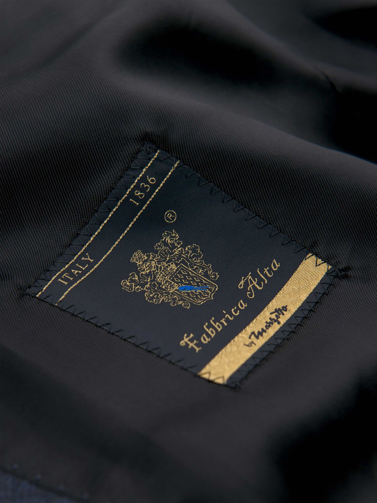 2018 Blazer in Royal Blue from Tiger of Sweden 2018 Blazer in Royal Blue from Tiger of Sweden