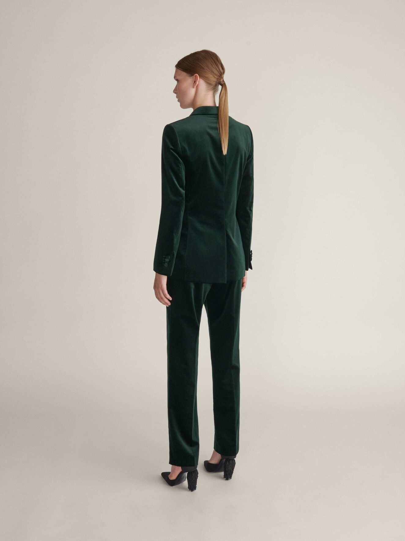 Seanessa 2 Trousers in Dark Forest from Tiger of Sweden Seanessa 2 Trousers in Dark Forest from Tiger of Sweden