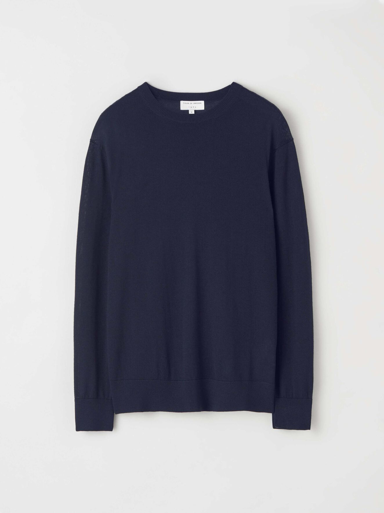Nylan Pullover in Midnight blue from Tiger of Sweden Nylan Pullover in Midnight blue from Tiger of Sweden
