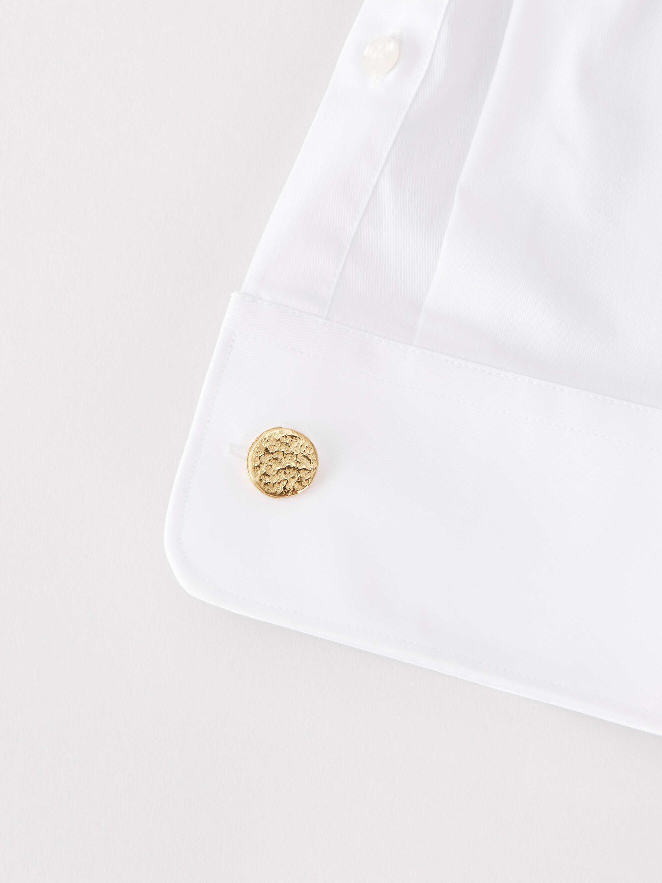 Cronstedt Cufflink in Gold from Tiger of Sweden Cronstedt Cufflink in Gold from Tiger of Sweden
