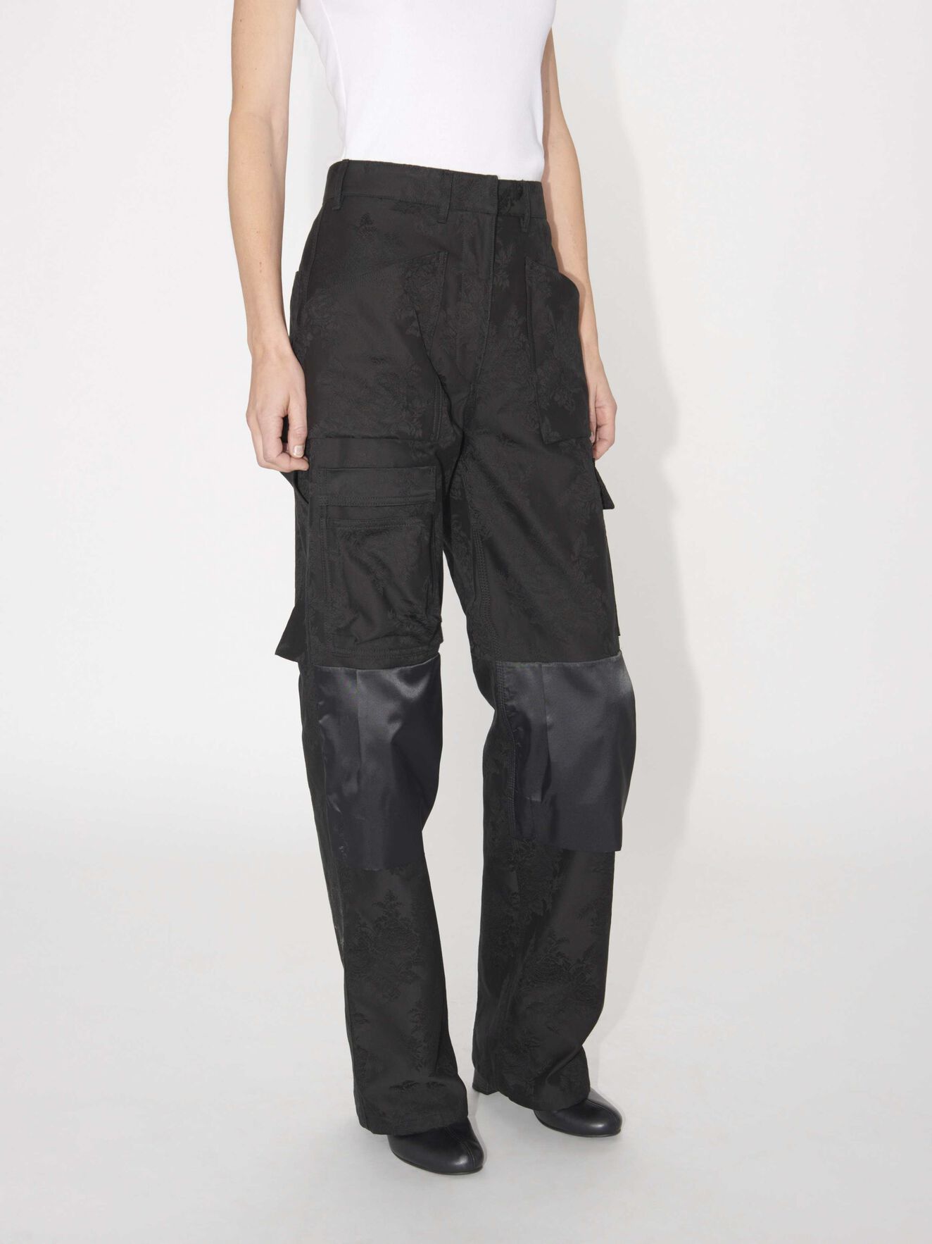 Lunaria Trousers in Black from Tiger of Sweden Lunaria Trousers in Black from Tiger of Sweden