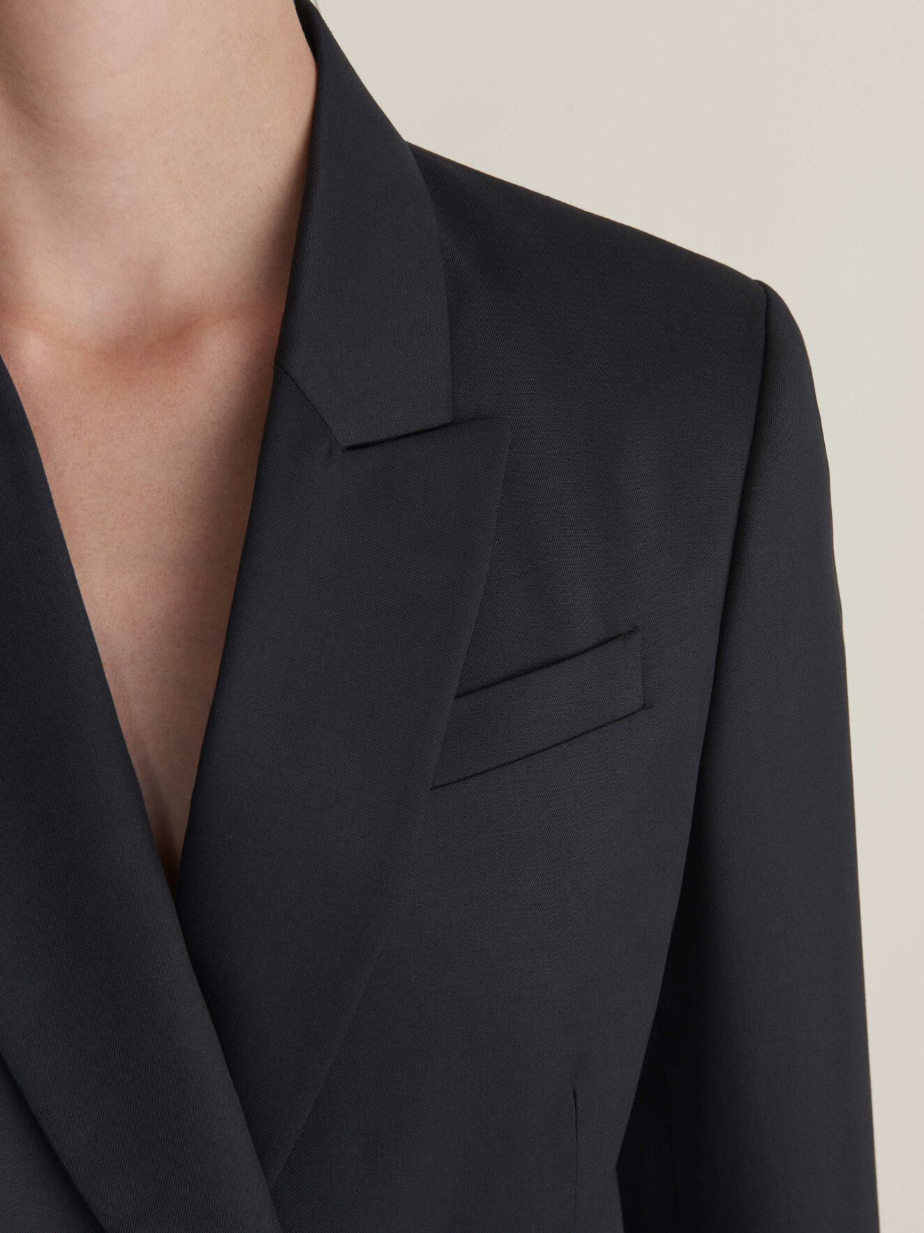 Ansley Blazer in Black from Tiger of Sweden Ansley Blazer in Black from Tiger of Sweden