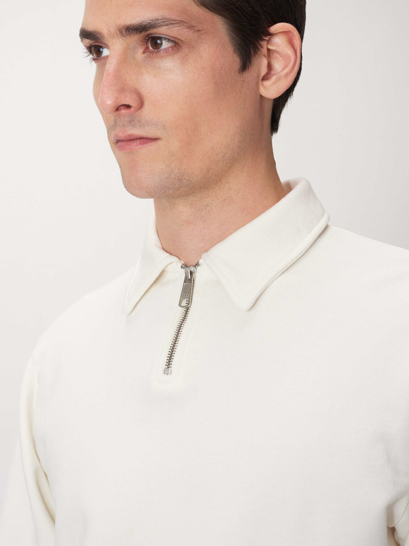 Ocean Sweatshirt in Birch Bark from Tiger of Sweden Ocean Sweatshirt in Birch Bark from Tiger of Sweden