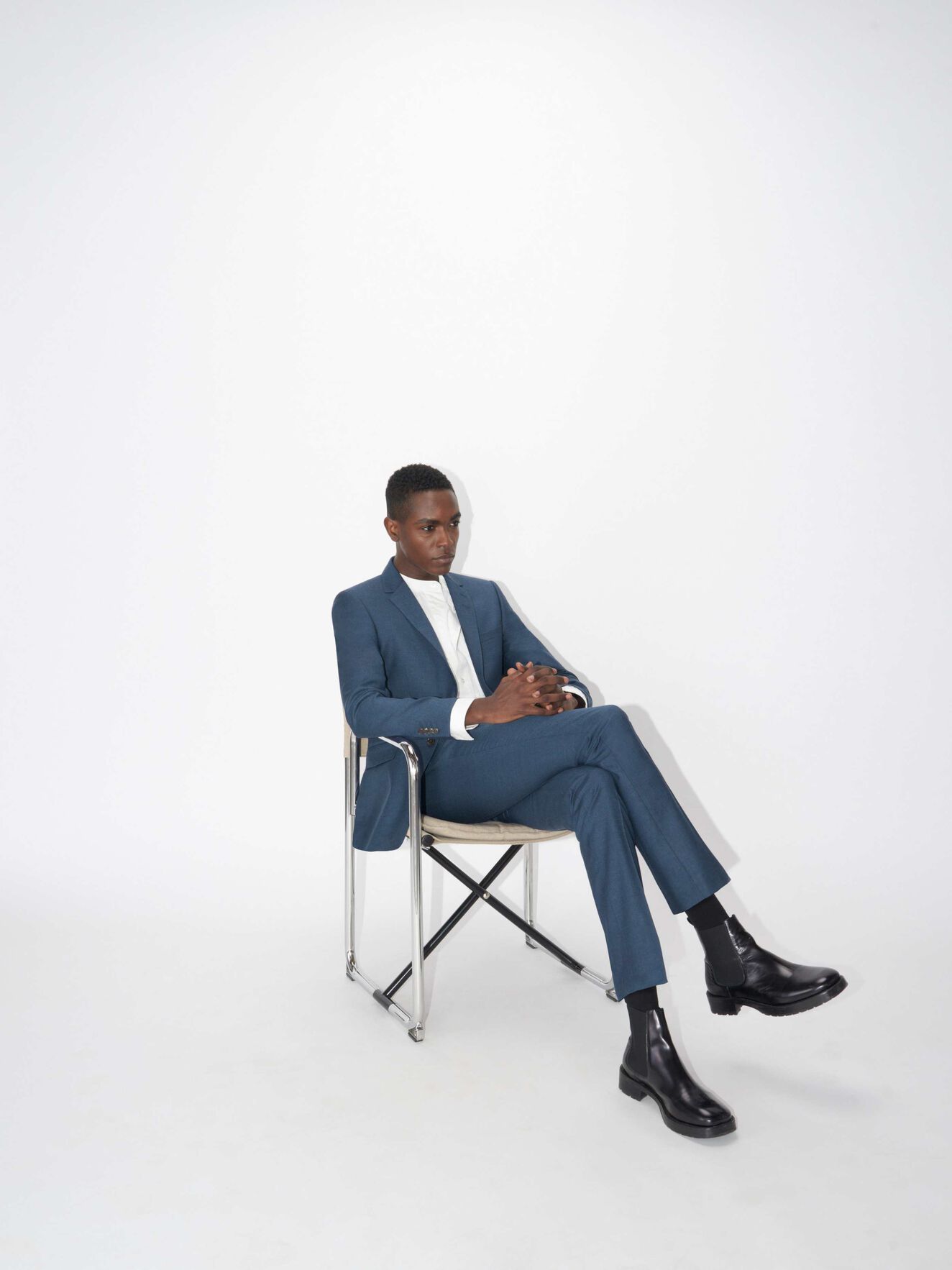 Todd Trousers in Soft blue from Tiger of Sweden Todd Trousers in Soft blue from Tiger of Sweden
