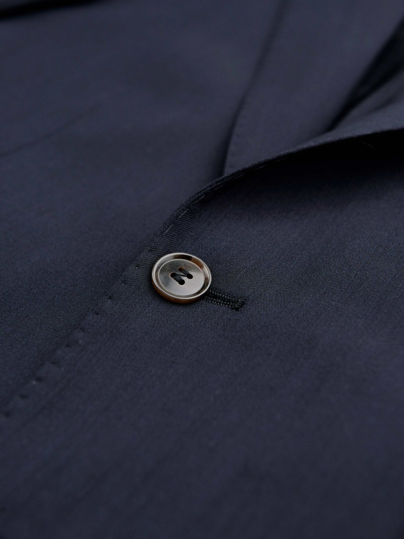 Jamonte A Blazer in Midnight blue from Tiger of Sweden Jamonte A Blazer in Midnight blue from Tiger of Sweden