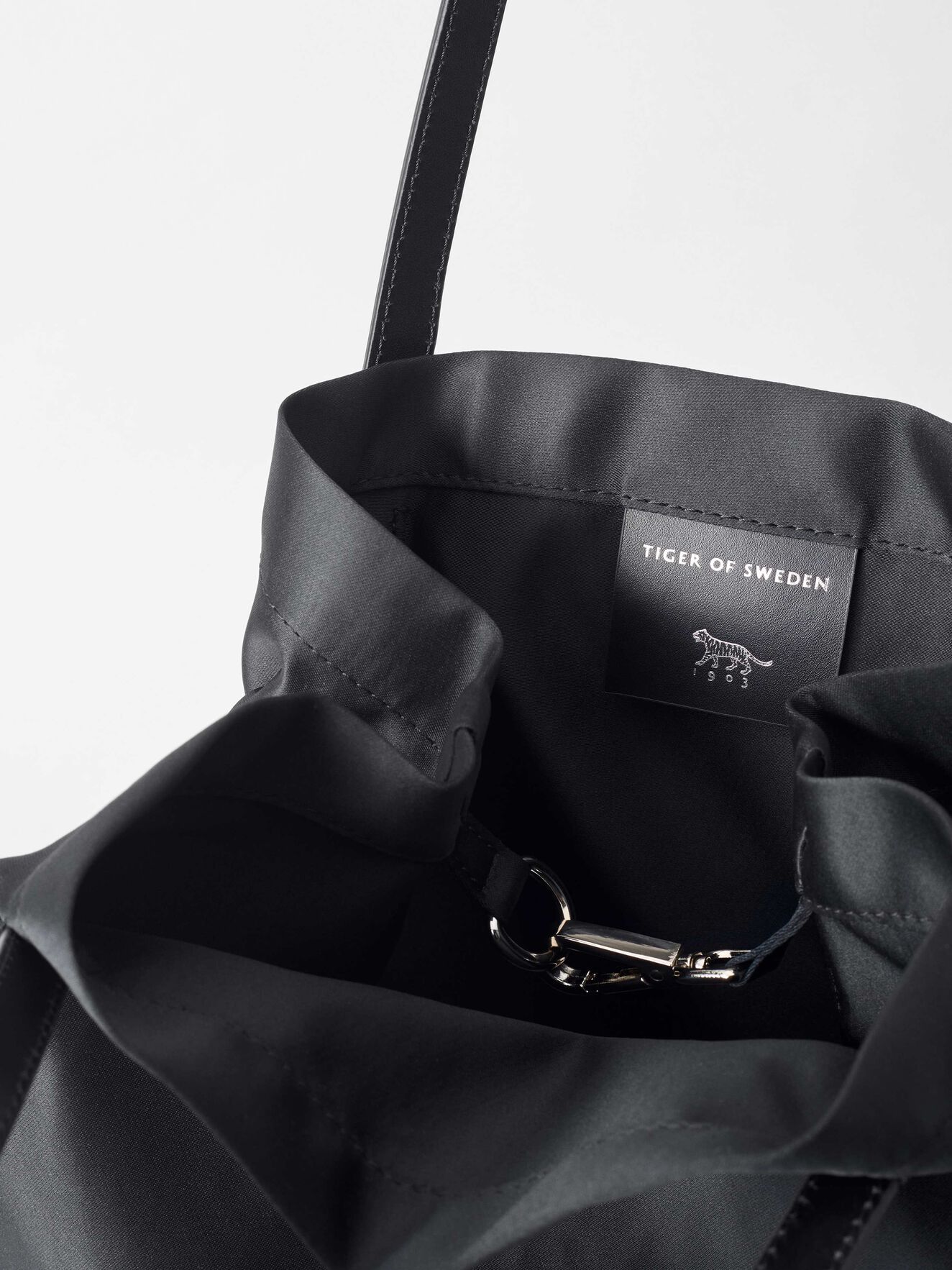 Sac Boberg in Black from Tiger of Sweden Sac Boberg in Black from Tiger of Sweden
