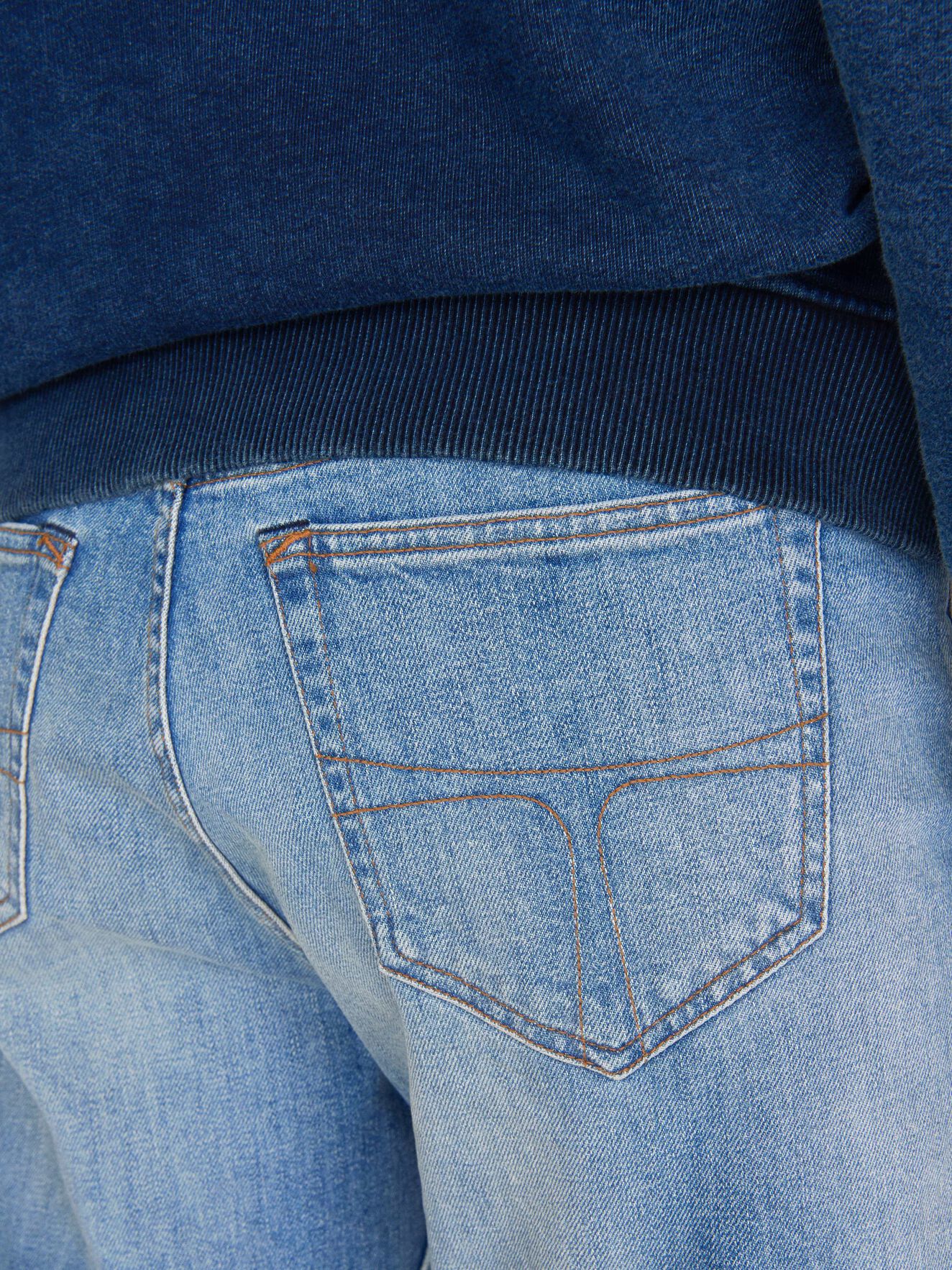 Ash Shorts in Light blue from Tiger of Sweden Ash Shorts in Light blue from Tiger of Sweden