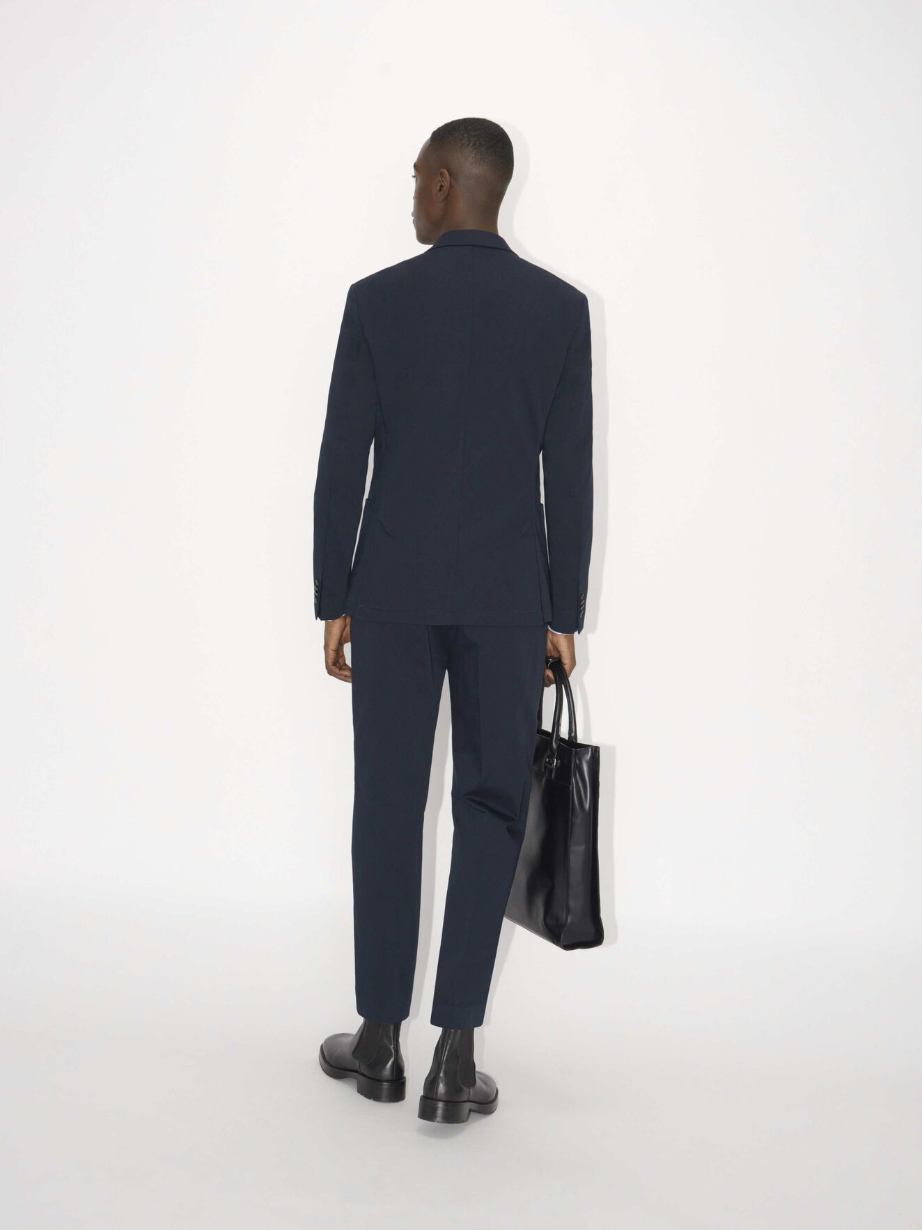 Thomas Trousers in Midnight blue from Tiger of Sweden Thomas Trousers in Midnight blue from Tiger of Sweden