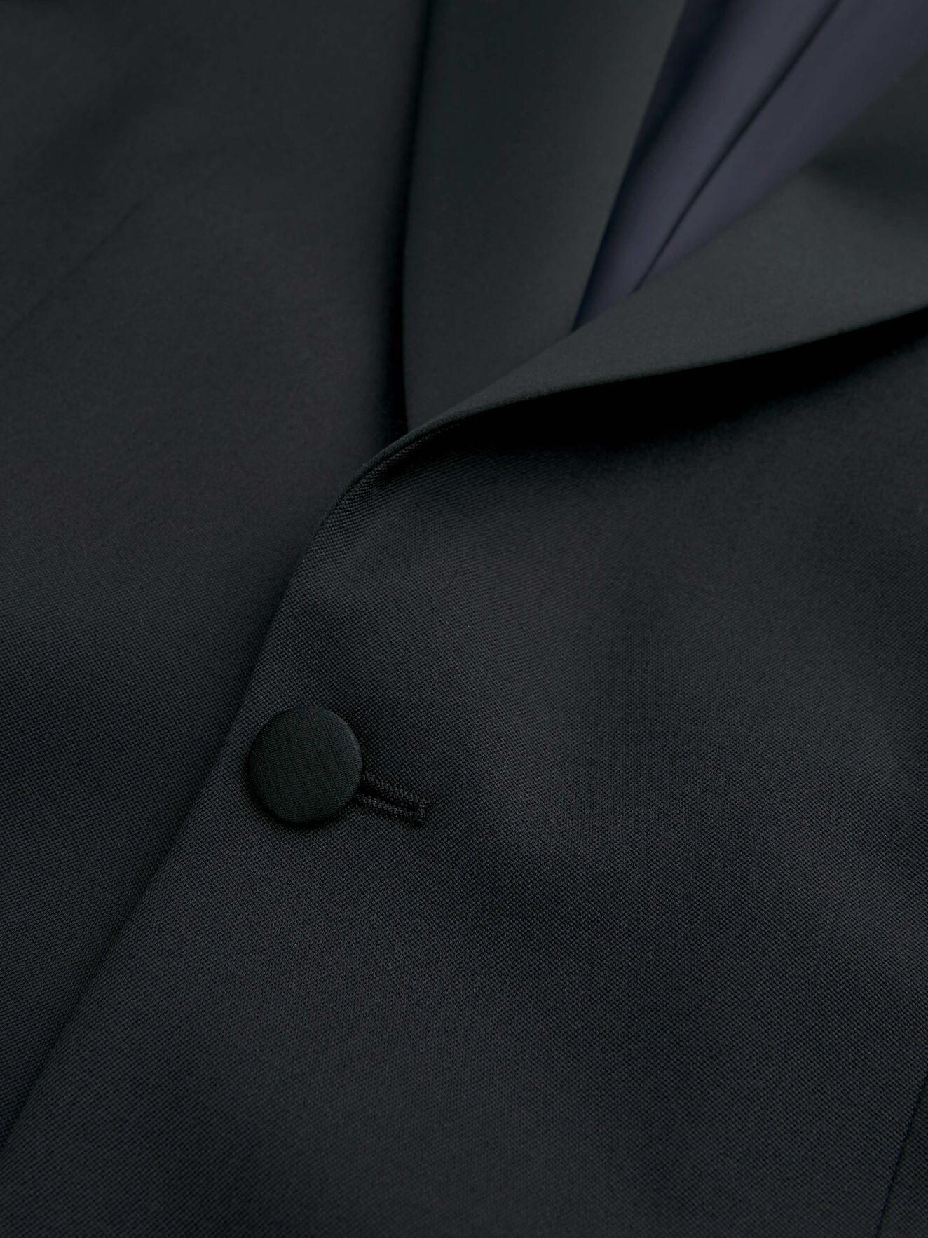 1903 Tuxedo Blazer in Black from Tiger of Sweden 1903 Tuxedo Blazer in Black from Tiger of Sweden