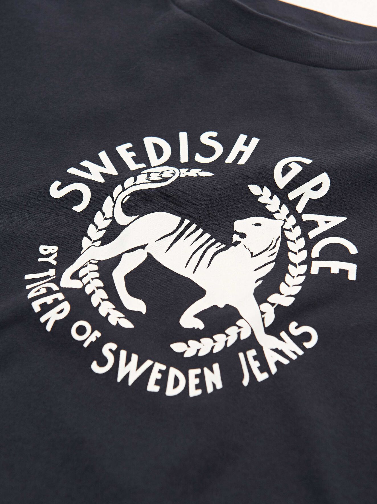 Fleek Pr T-Shirt in Deep Well from Tiger of Sweden Fleek Pr T-Shirt in Deep Well from Tiger of Sweden