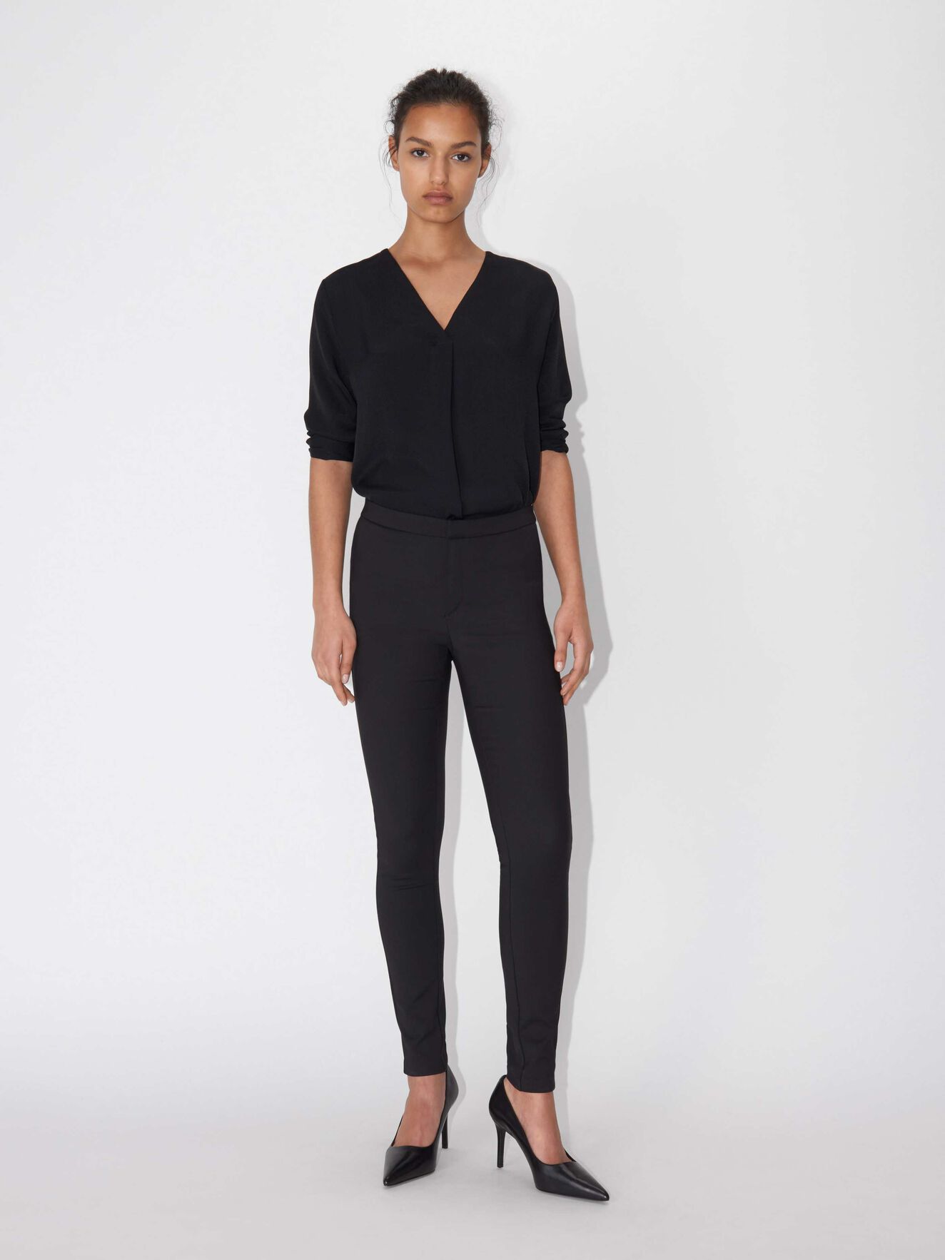Cristin S Trousers in Black from Tiger of Sweden Cristin S Trousers in Black from Tiger of Sweden
