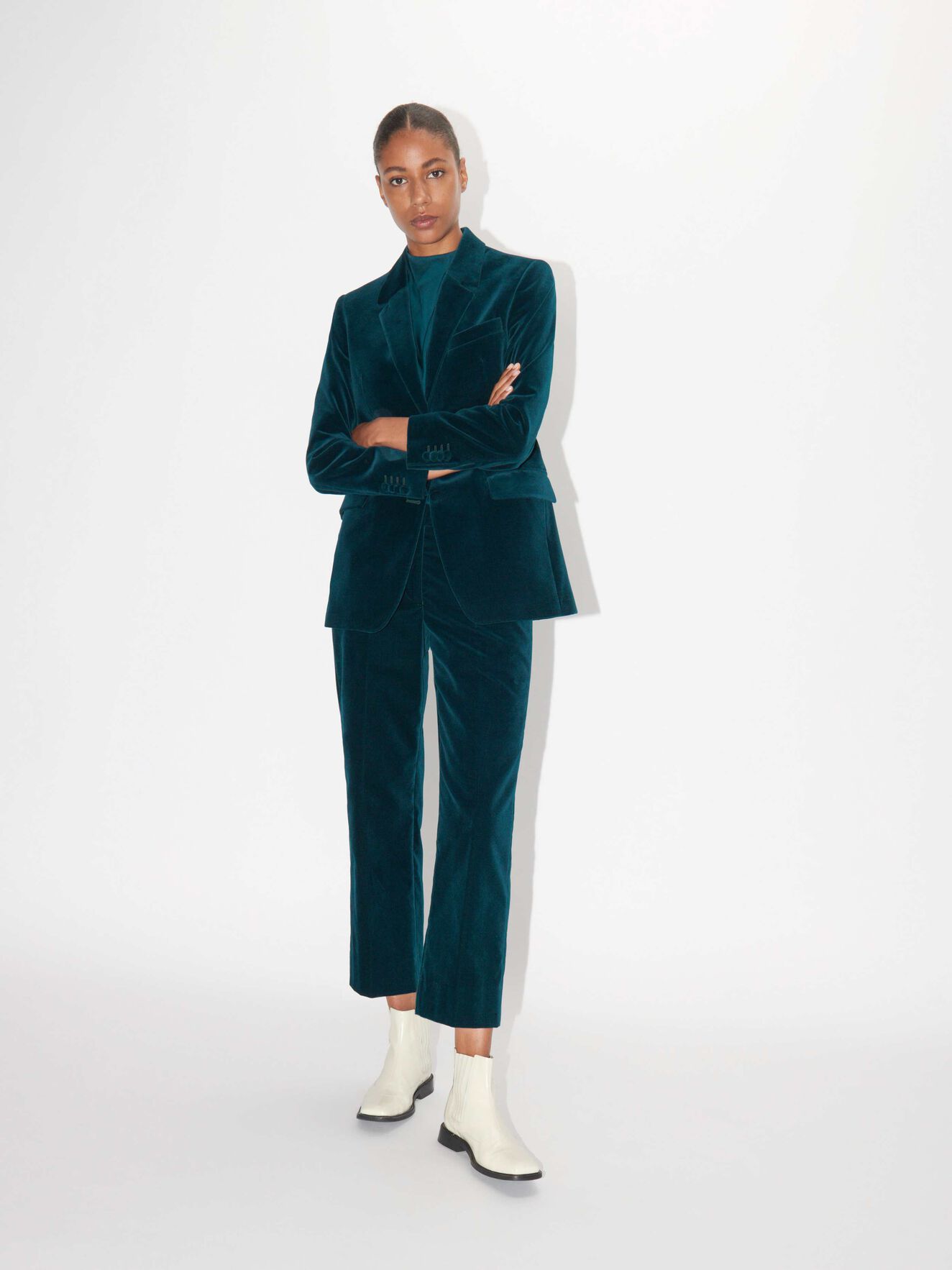 Salkana Blazer in Scarab Green from Tiger of Sweden Salkana Blazer in Scarab Green from Tiger of Sweden