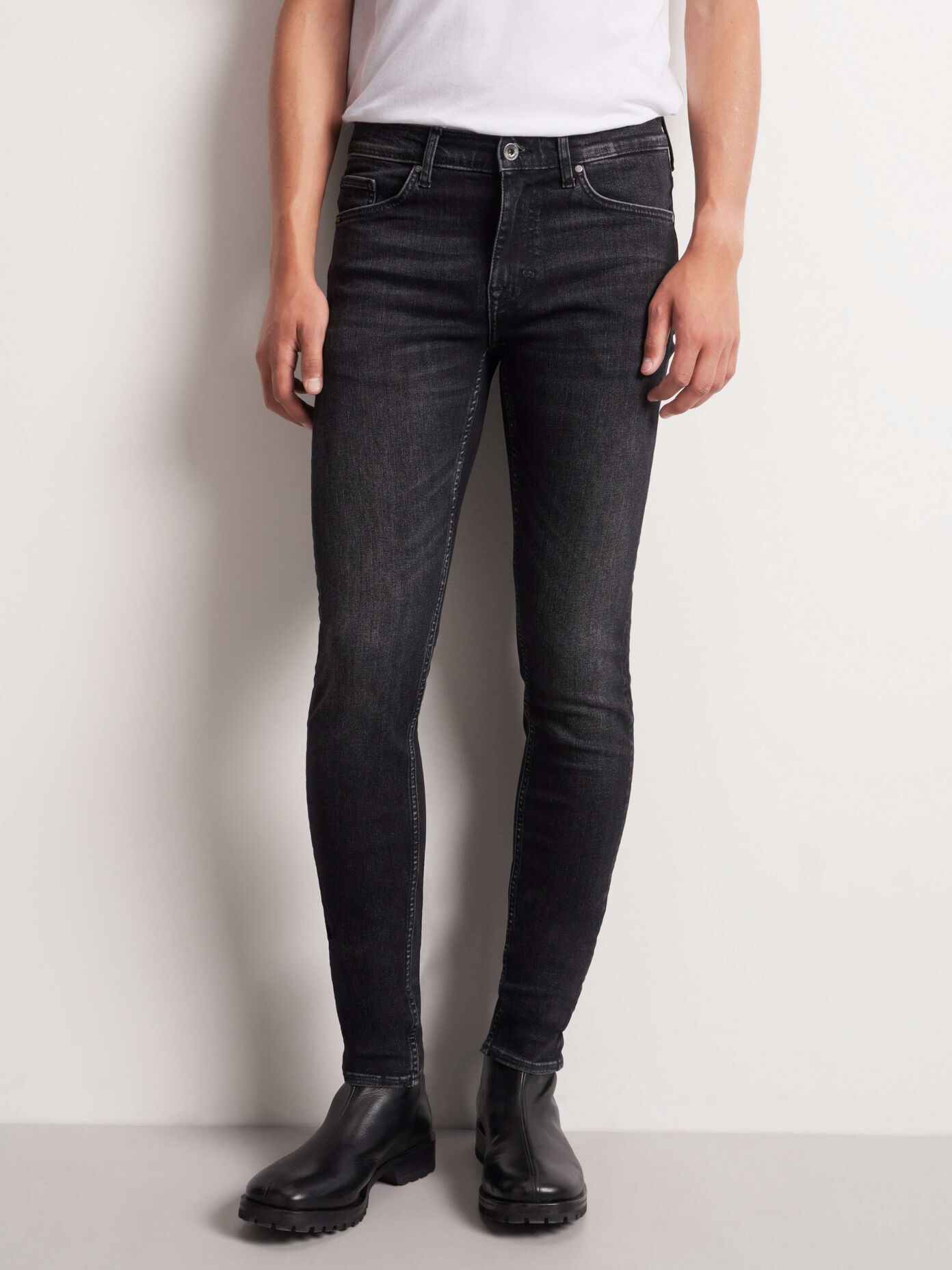designer joggers ladies
