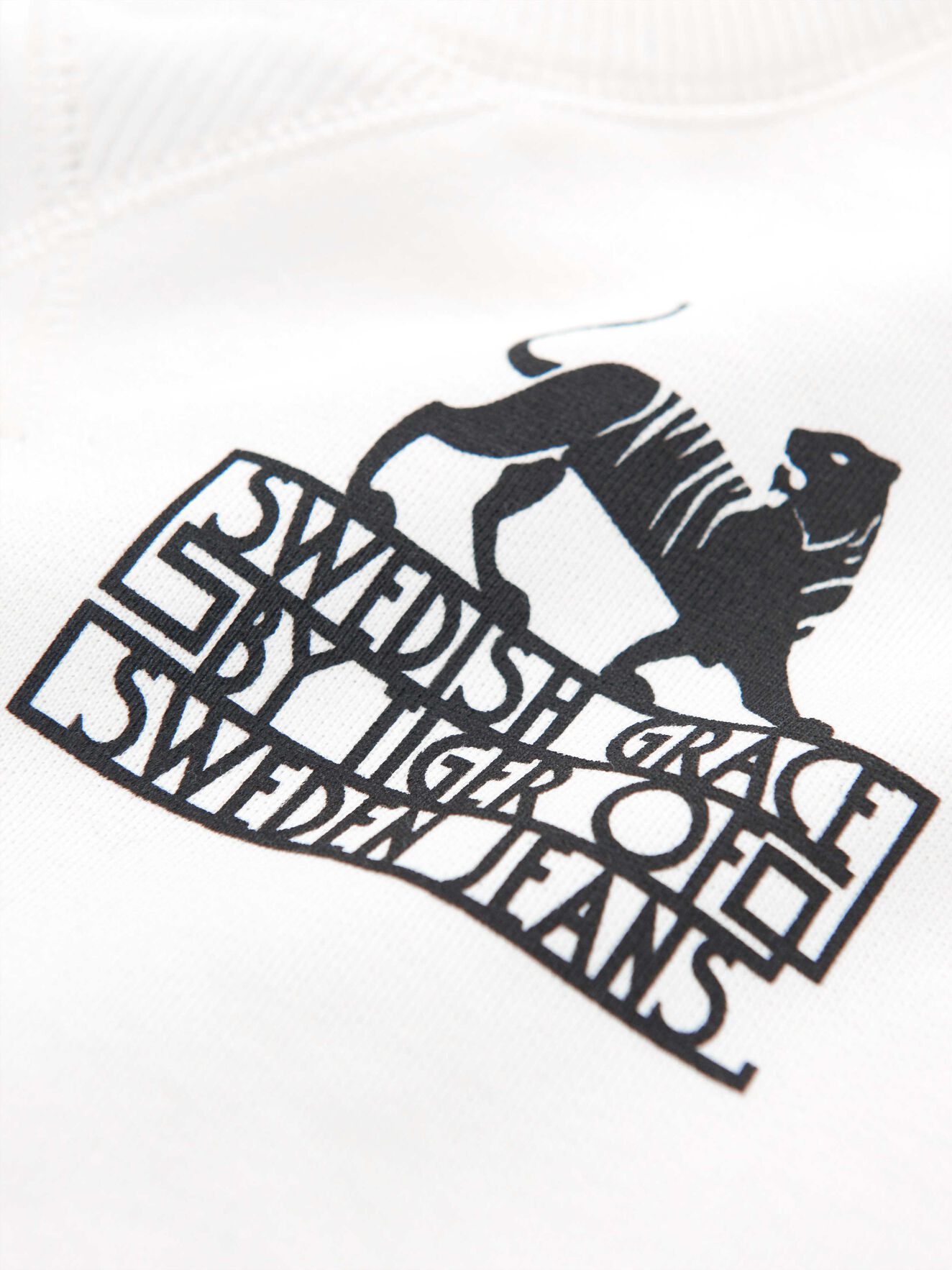 Lexxus Sweatshirt in White Light from Tiger of Sweden Lexxus Sweatshirt in White Light from Tiger of Sweden