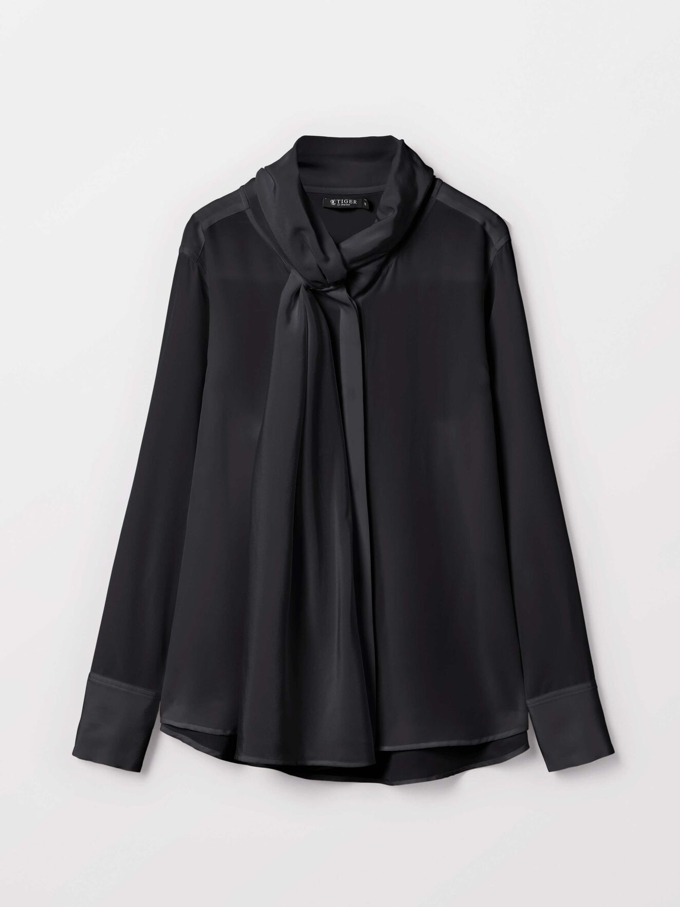 Pius Shirt in Midnight Black from Tiger of Sweden Pius Shirt in Midnight Black from Tiger of Sweden