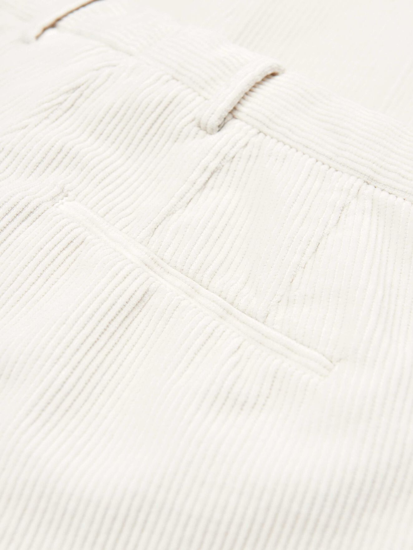 Cone Trousers in Daisy from Tiger of Sweden Cone Trousers in Daisy from Tiger of Sweden
